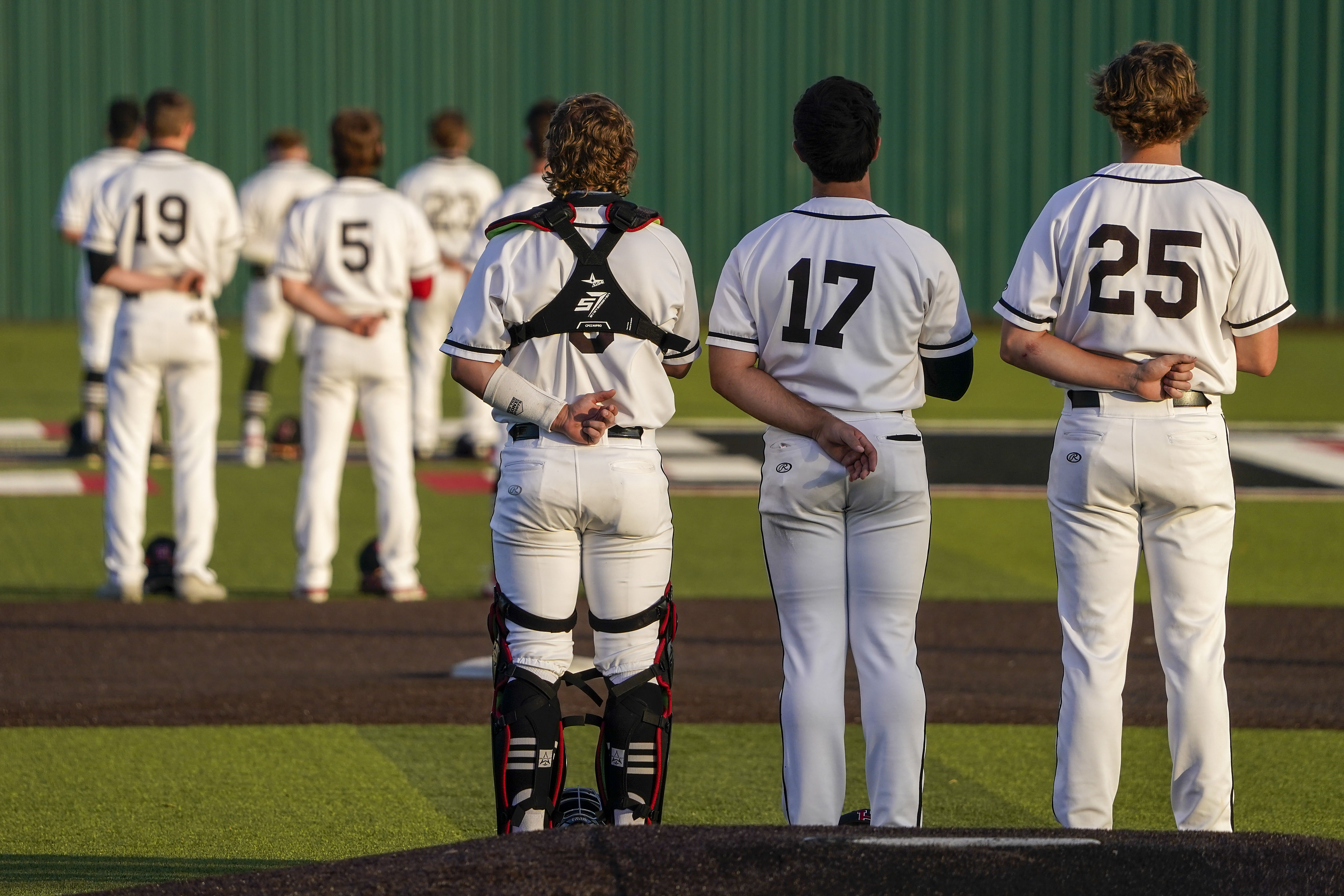 Poll: Baseball ranks among most popular sports in U.S.