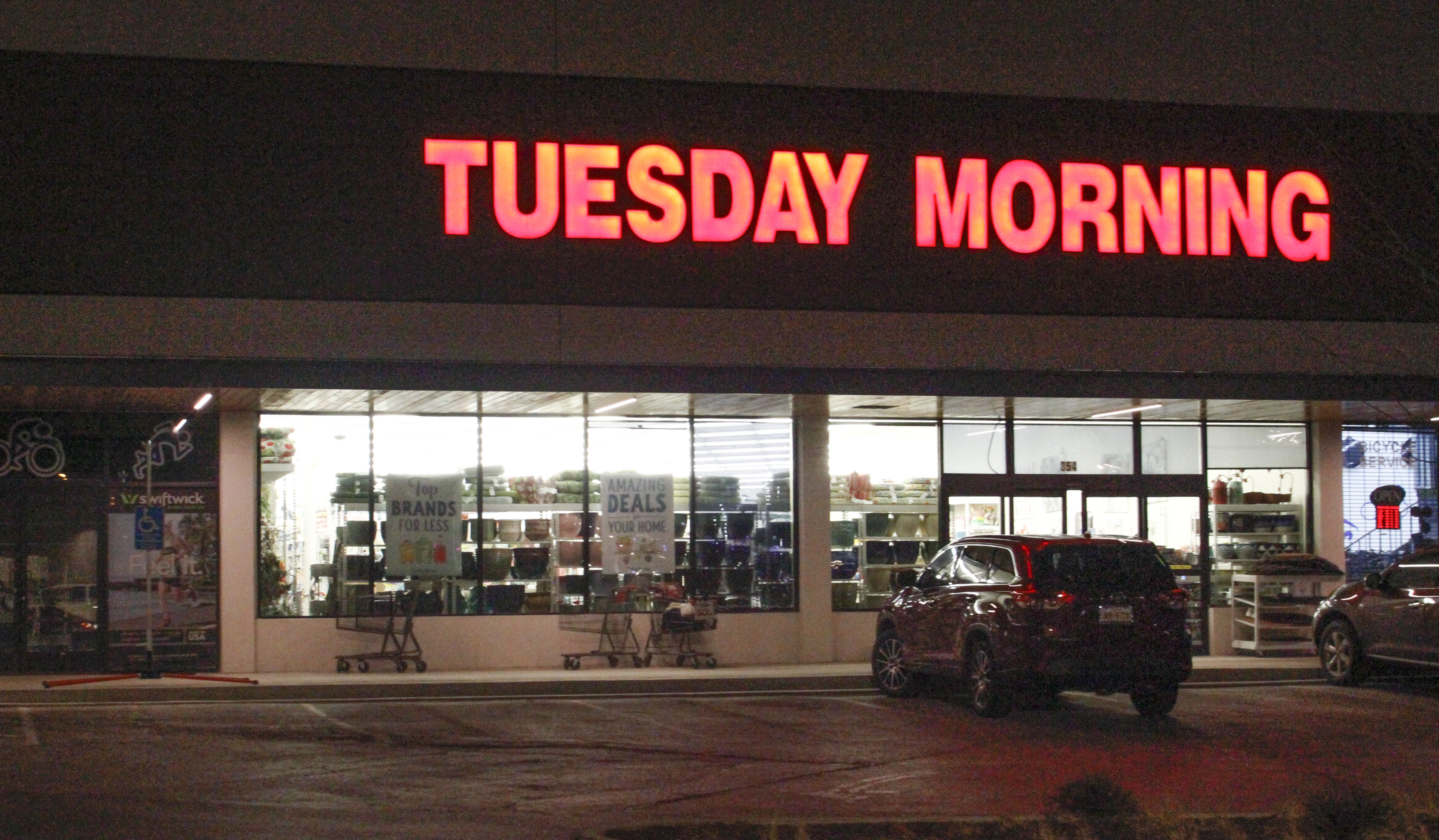 Tuesday Morning Hires A&G To Auction Off These 264 US Retail Leases