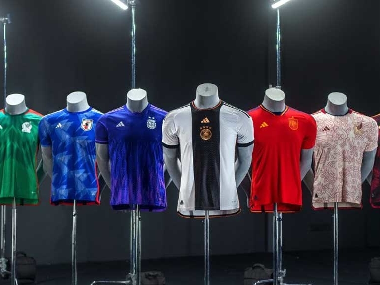 Squire Genuine Caroline Adidas y Nike son las marcas que más selecciones vestirán en el Mundial de  Qatar