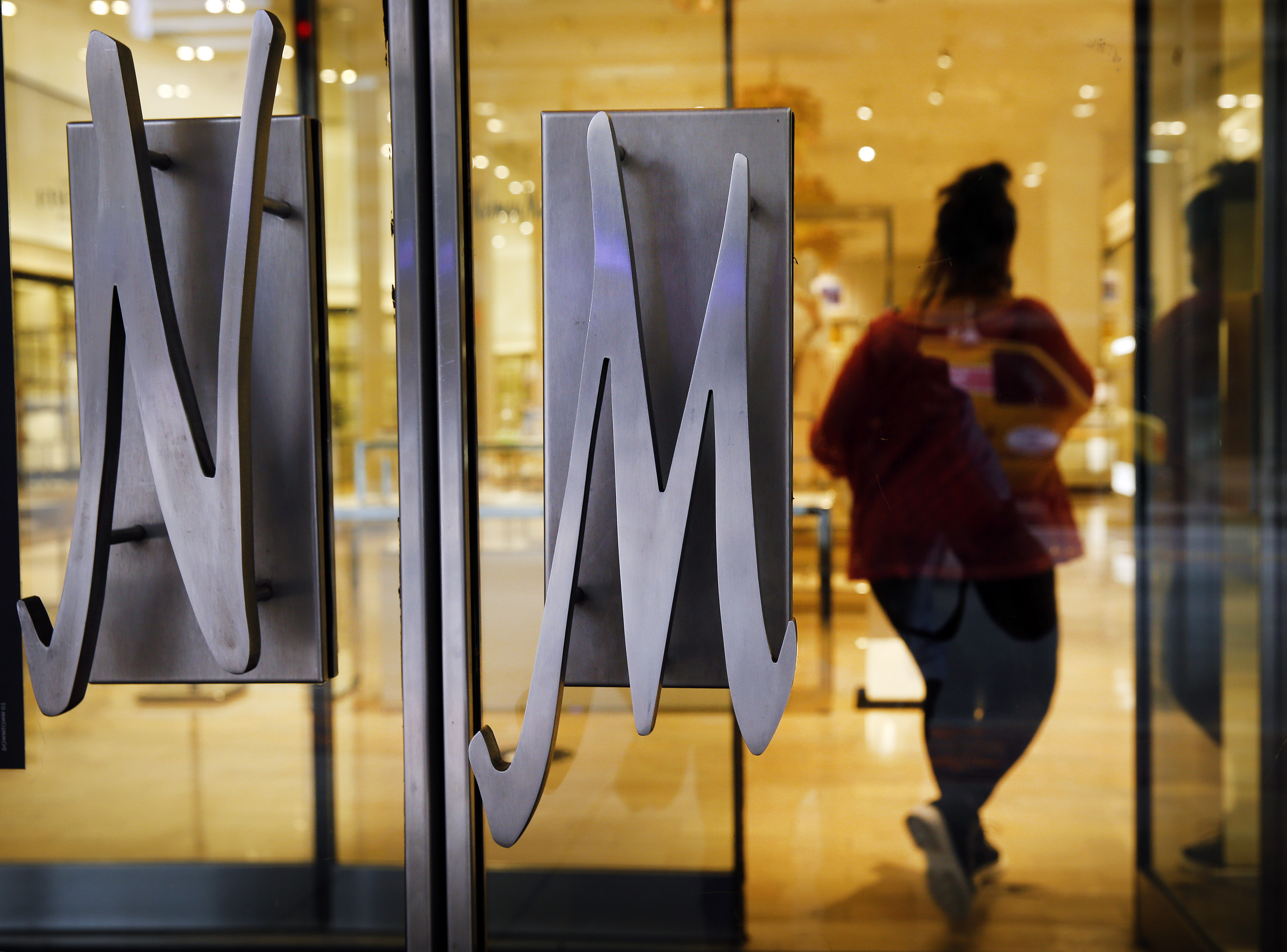 Bankrupt: What Furloughed Neiman Marcus Employees Should Do - Work It Daily