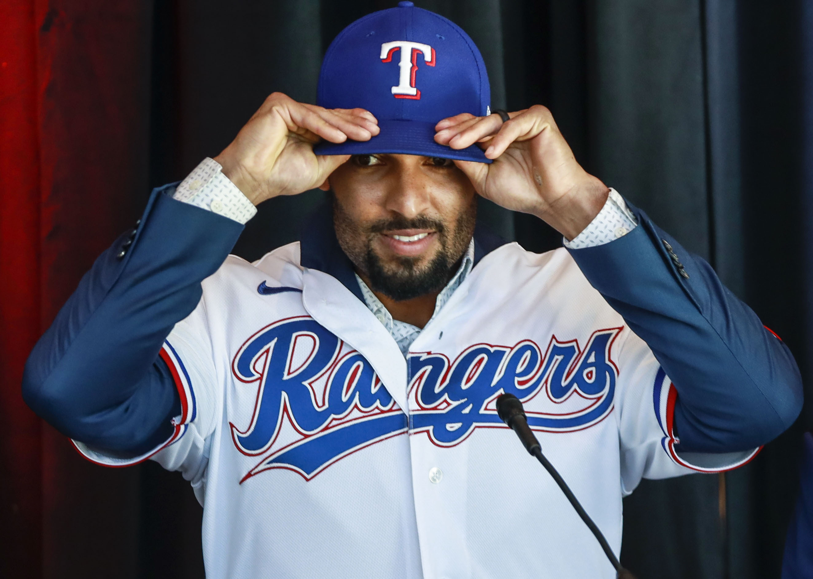 Marcus Semien knocks in 2 RBI, Rangers fall to Mariners 6-2 Southwest News  - Bally Sports