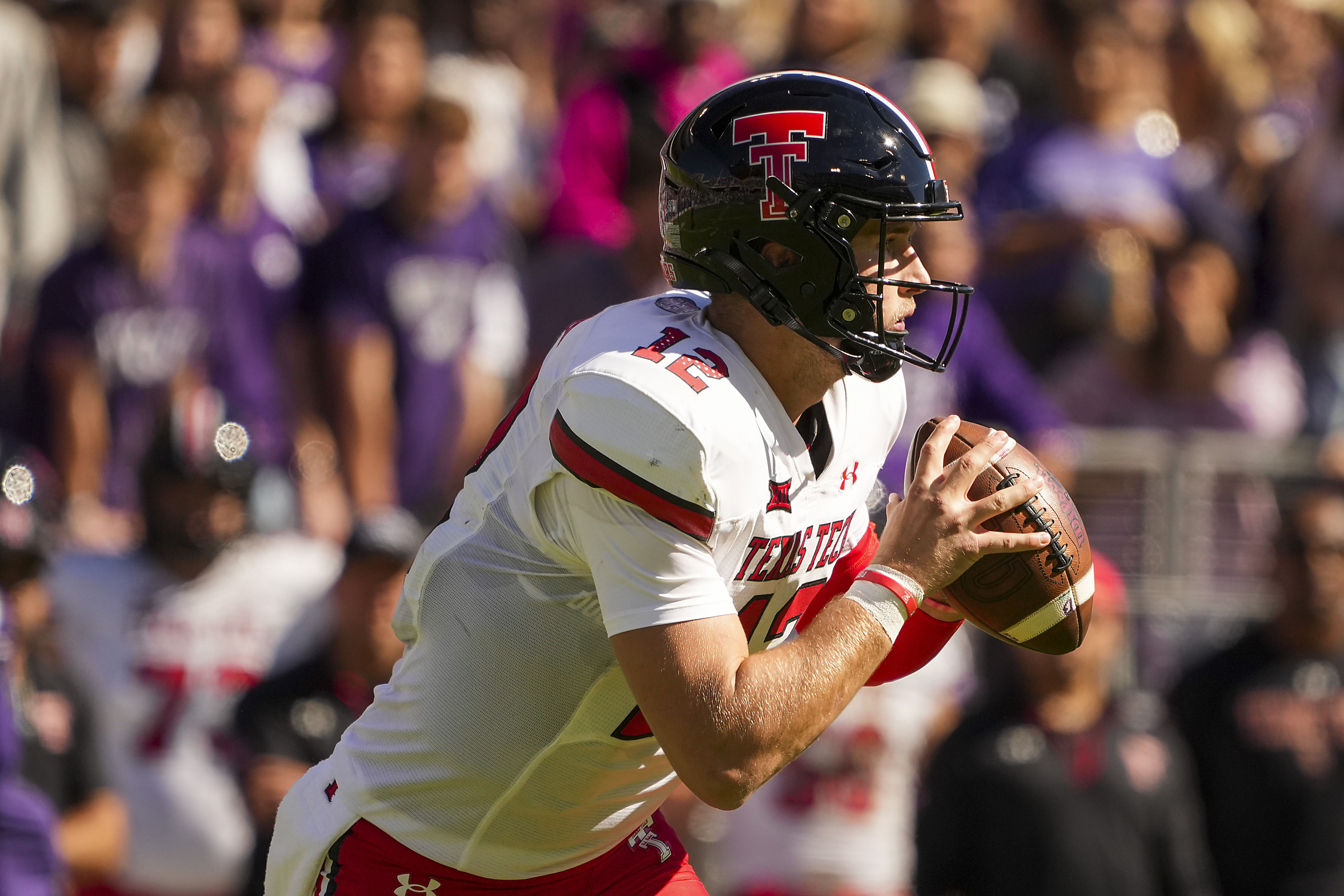 Former BYU Star Scores Touchdown On Thanksgiving Day