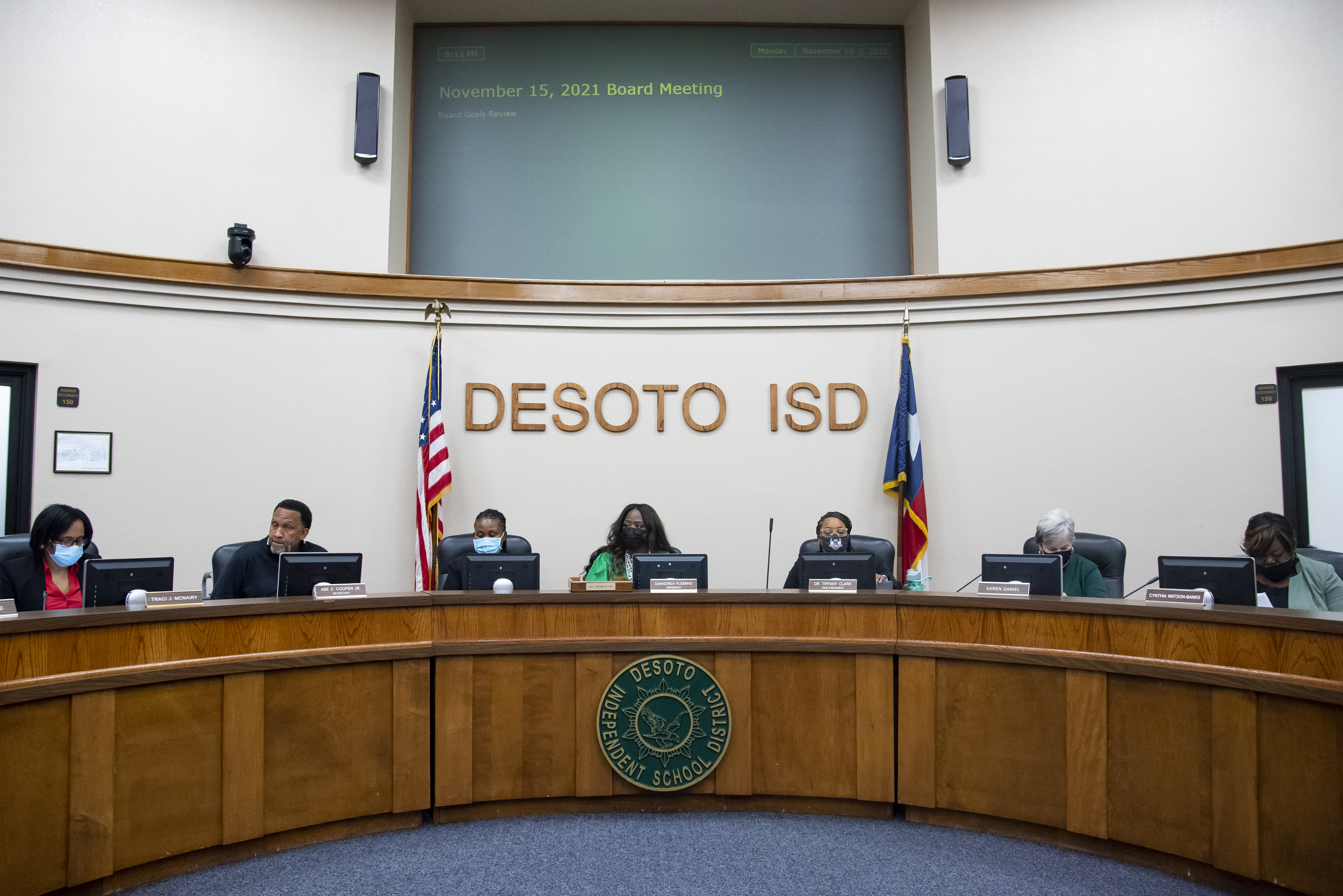 DeSoto schools trustees appoint interim superintendent
