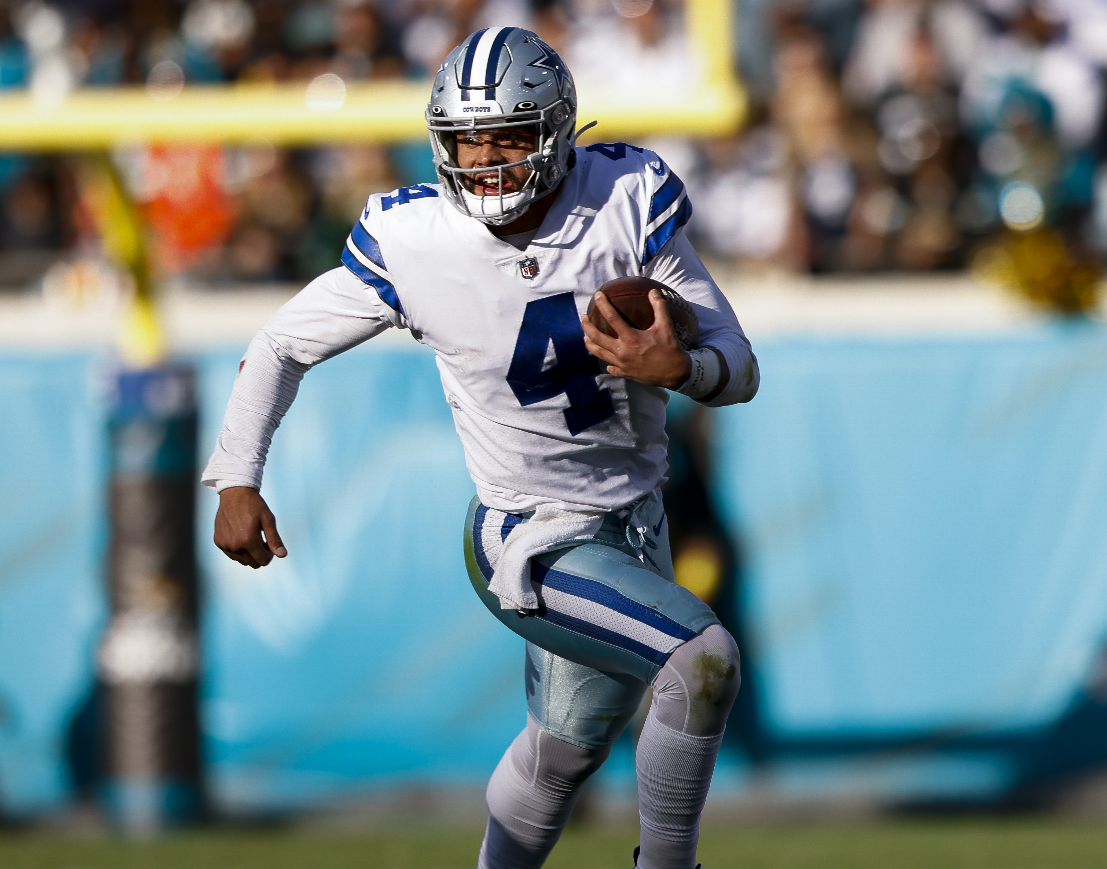 Dak Prescott's 4 TDs Power Ezekiel Elliott, Cowboys to Blowout Win vs.  Giants, News, Scores, Highlights, Stats, and Rumors