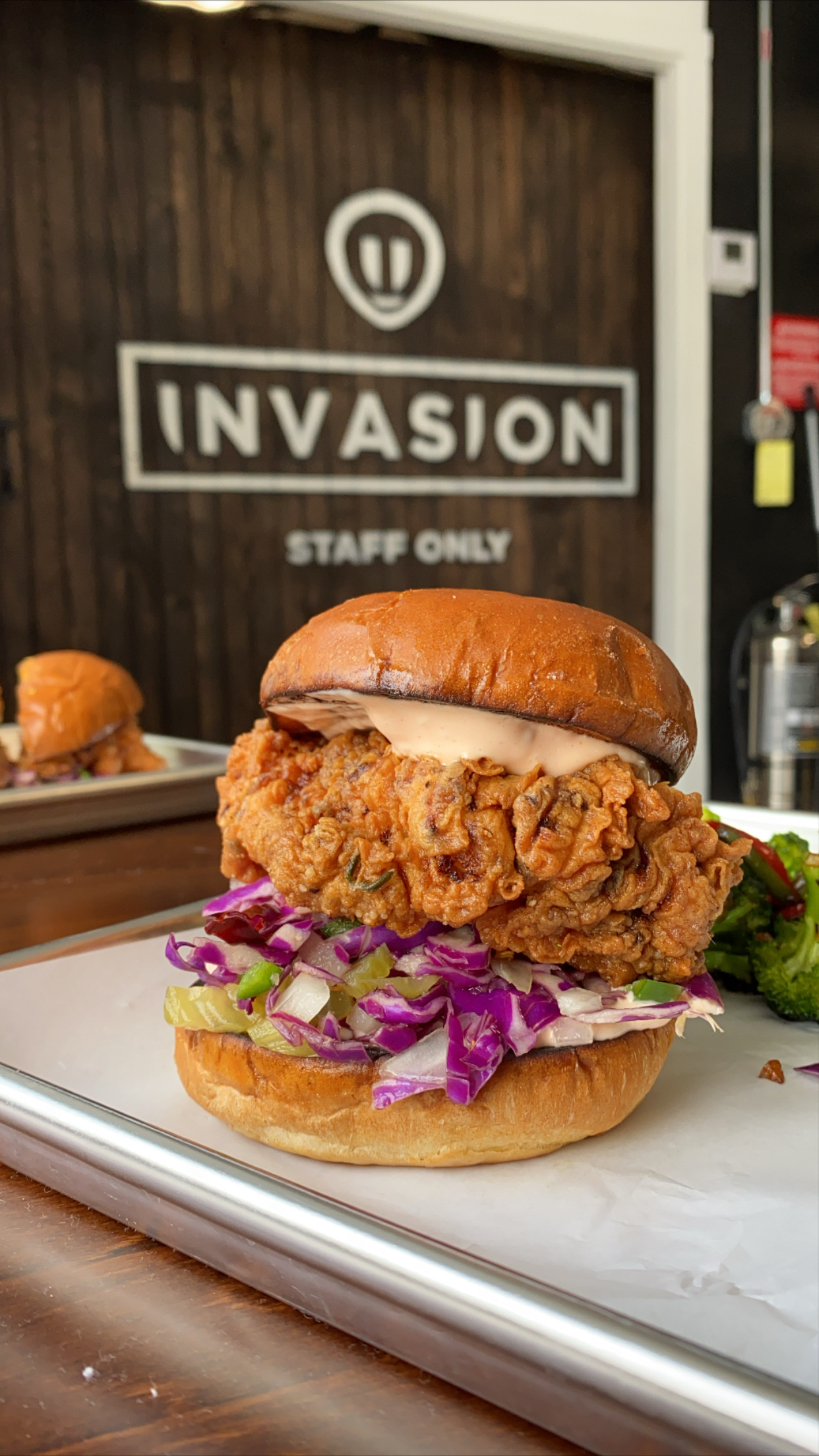 New Invasion restaurant opens in Old East Dallas with healthy-ish food and  meal donations