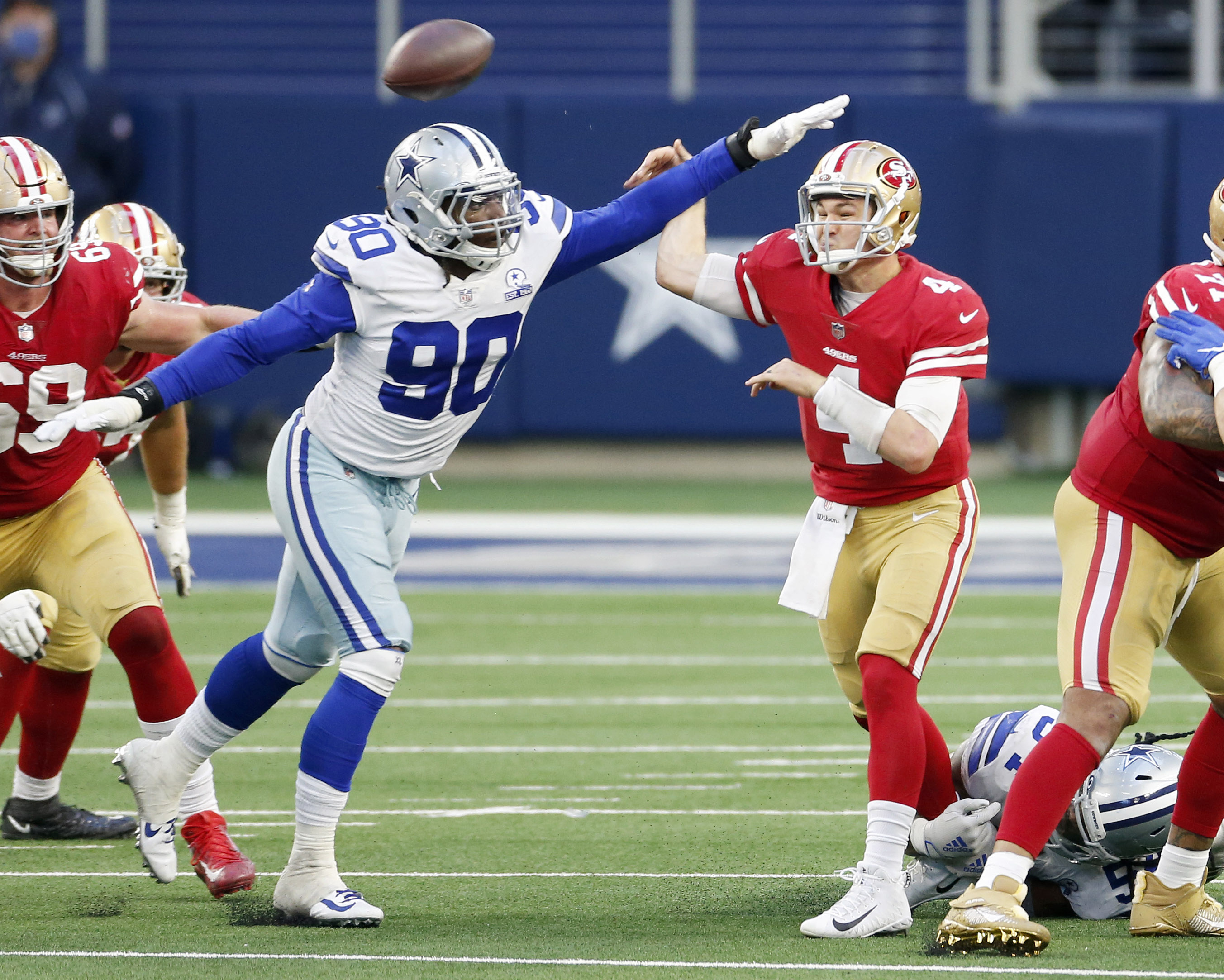 Top photos from Cowboys-49ers: CeeDee Lamb's onside kick return for a  touchdown was smooth, looked almost too easy