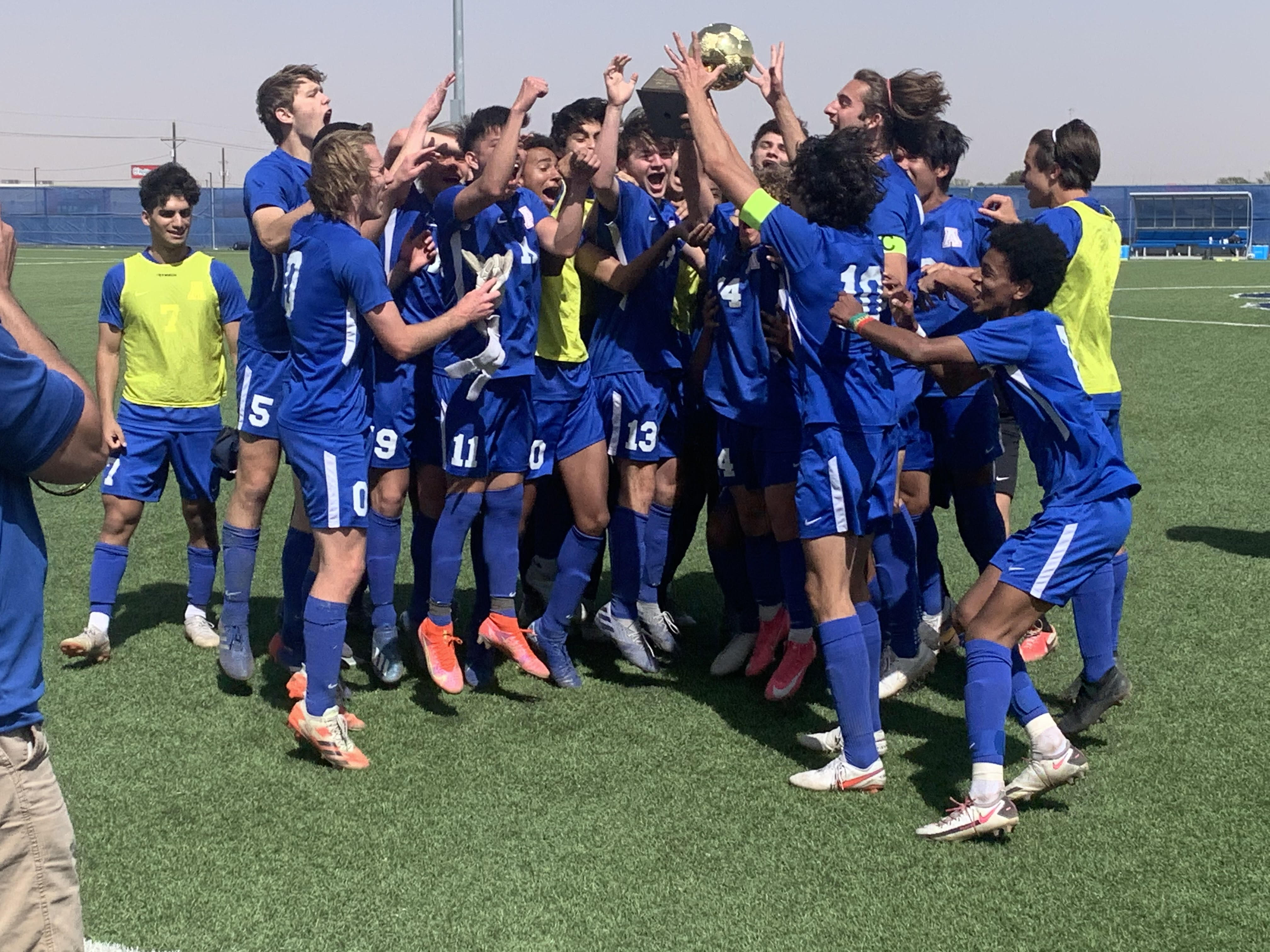 Eastlake soccer team heads to state tourney