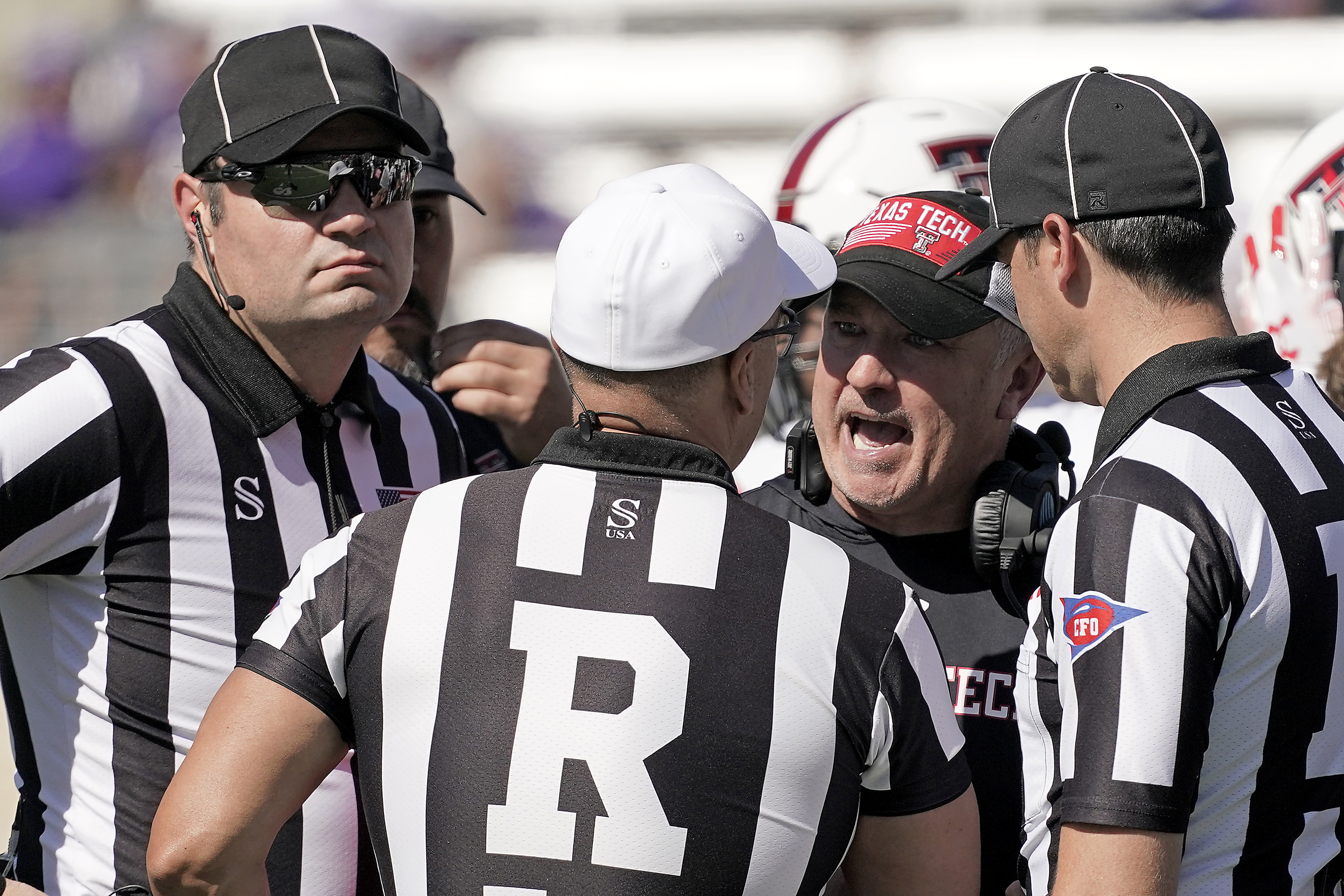 49ers get hosed by refs with penalty for playing football