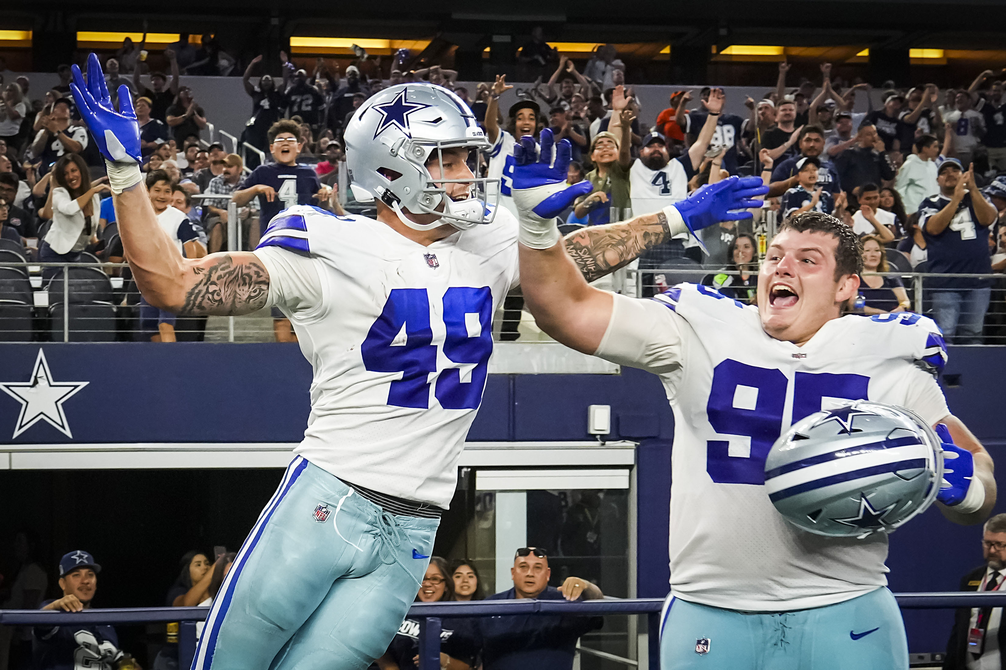 Cowboys Win Over Seahawks Pulls 30 Million Viewers, 19-Year-High For  Regular Season Game on FOX