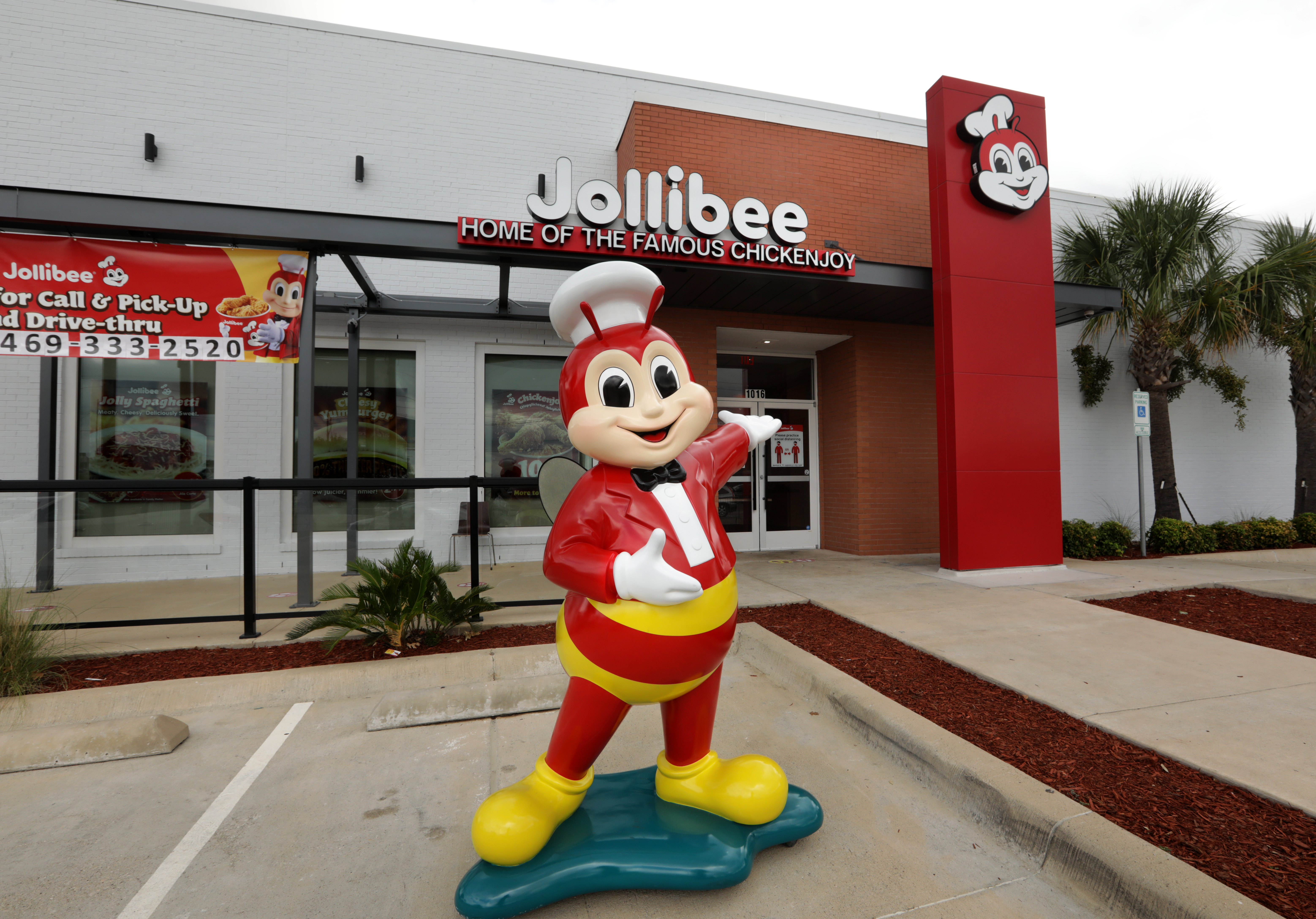 Dang Have You Seen The Long Lines At Jollibee In Plano