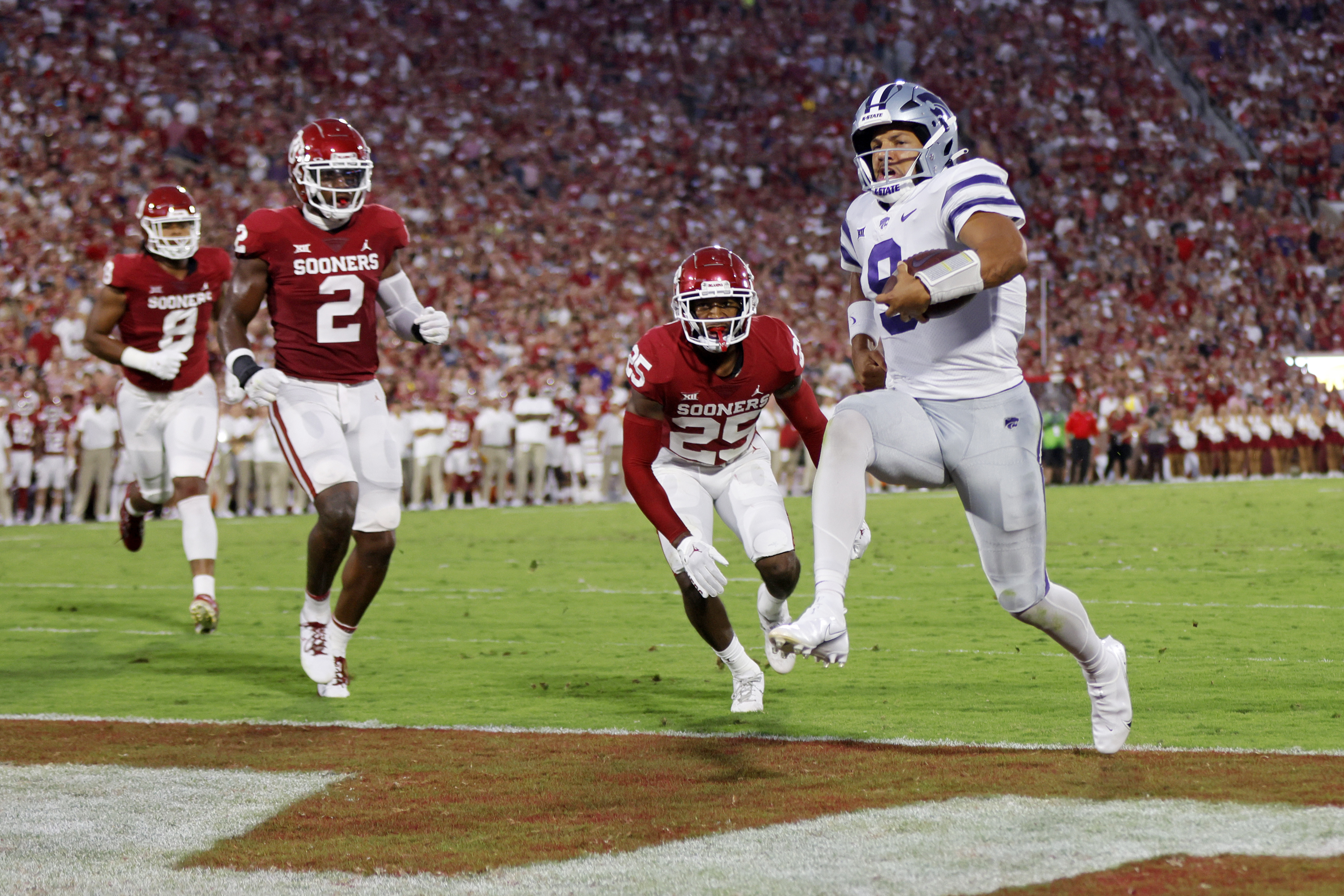 Kansas vs. Oklahoma: Jayhawks open up stadium to fans amid upset