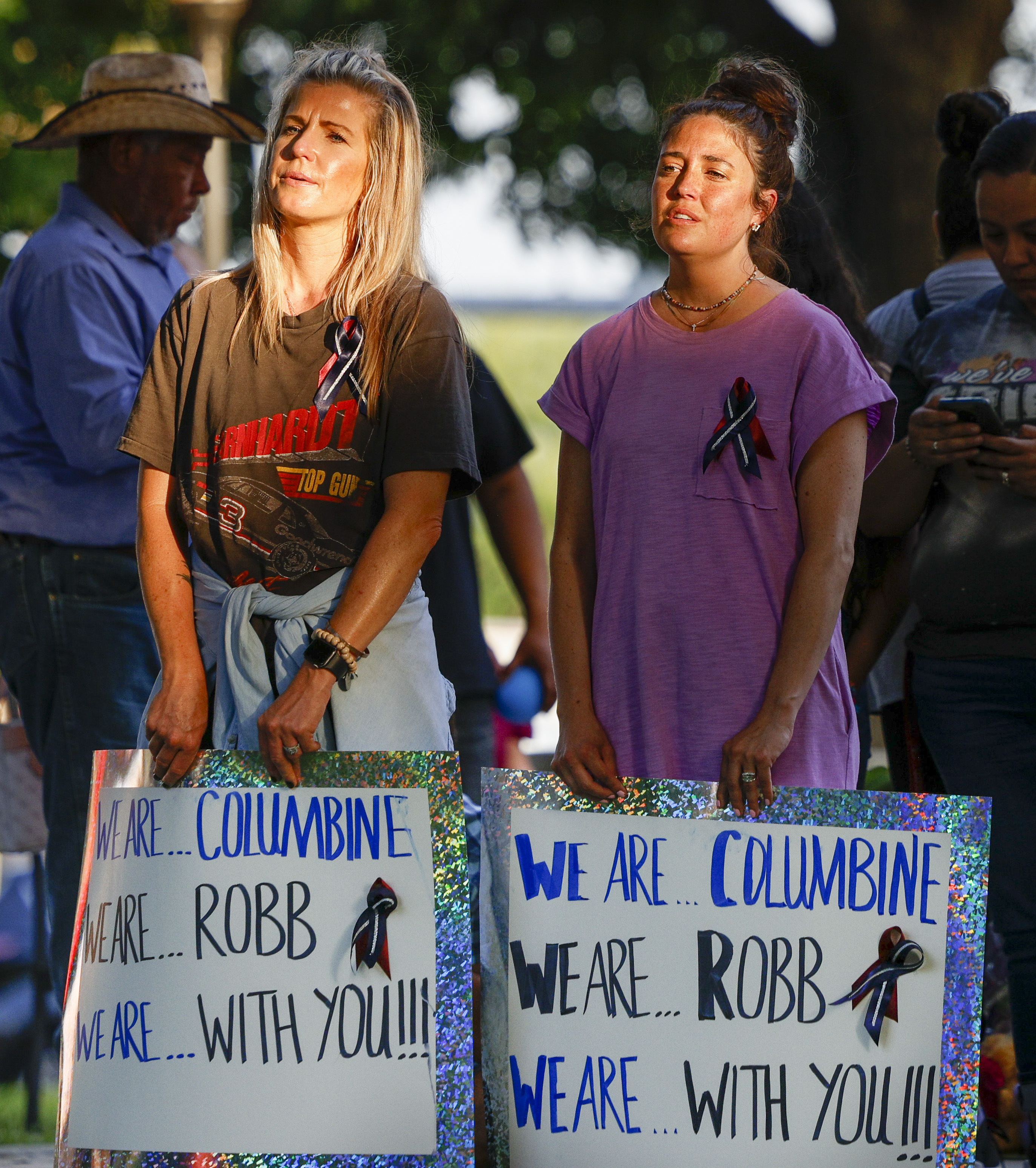 After Uvalde shooting, community faces 