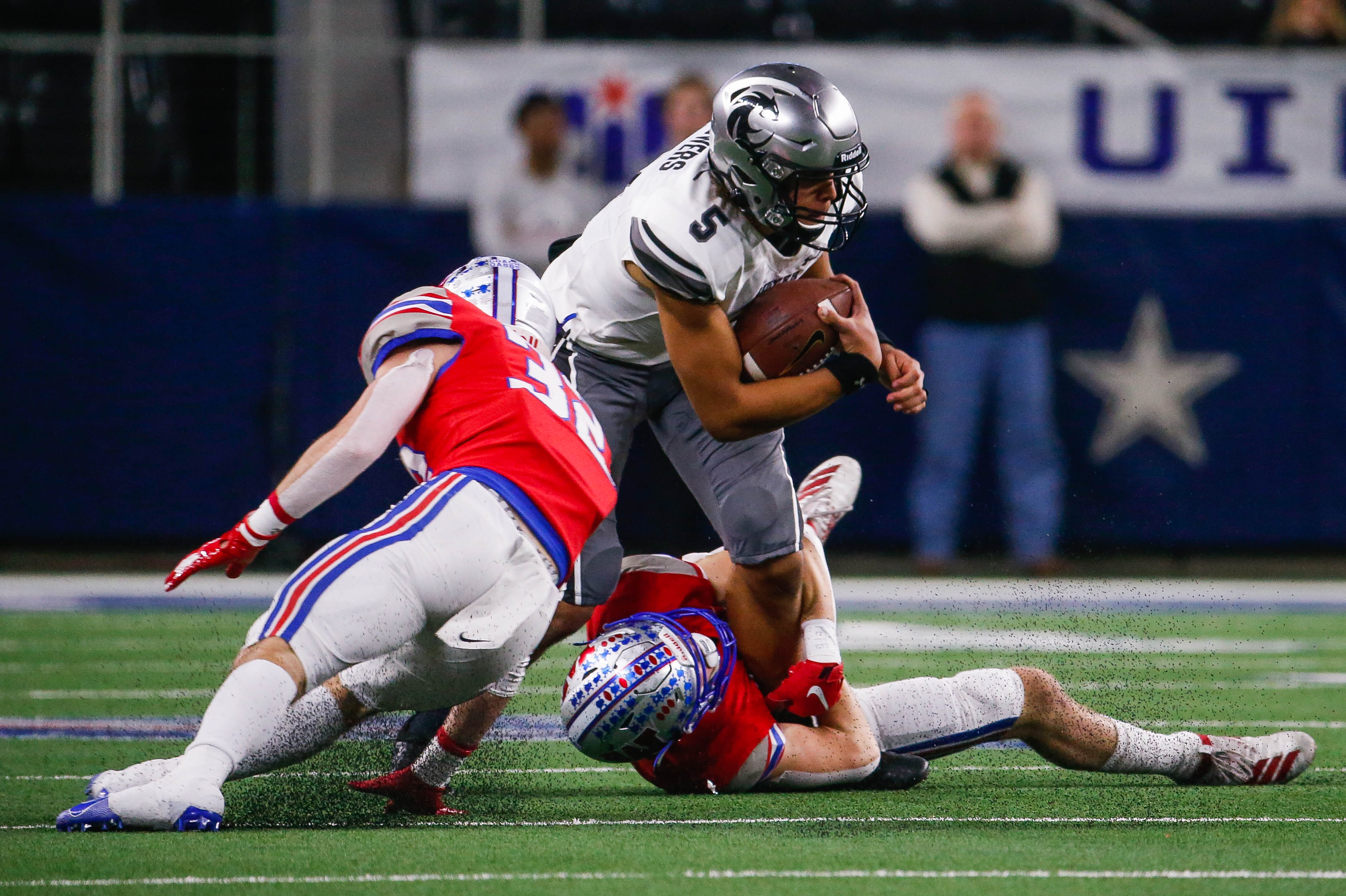 A 'hurricane-style' schedule, four days rest: The race schools face to make  up TXHSFB games affected by COVID-19