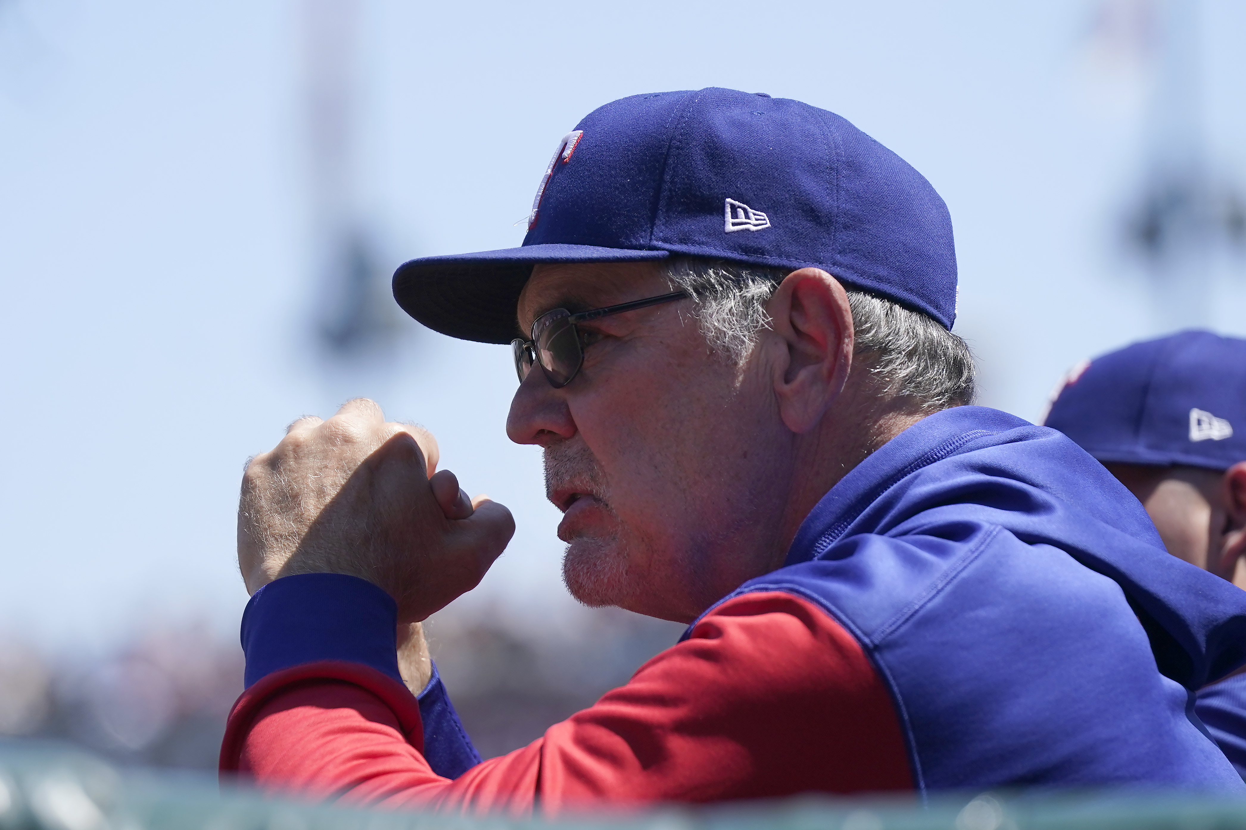 Steady as ever, Rangers manager Bruce Bochy is back where he