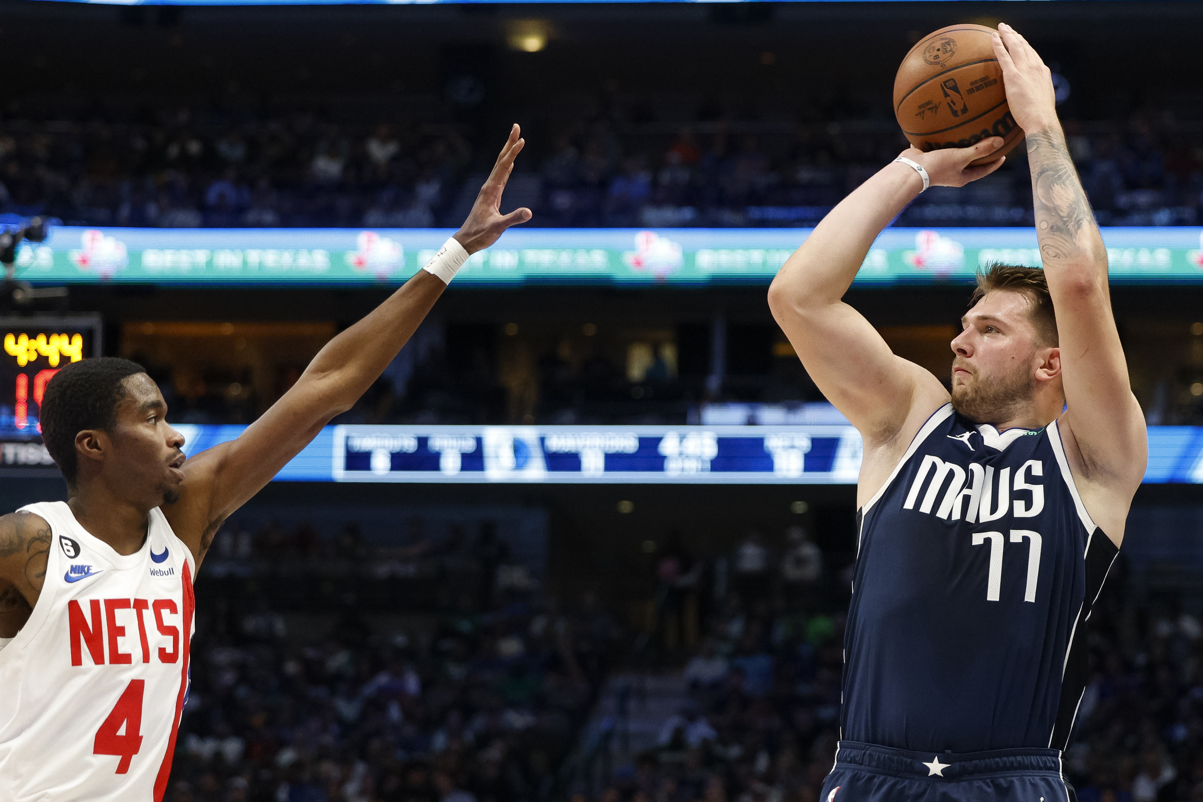 Photos: Mavs Come Out On Top In Luka Doncic-Kevin Durant Showdown