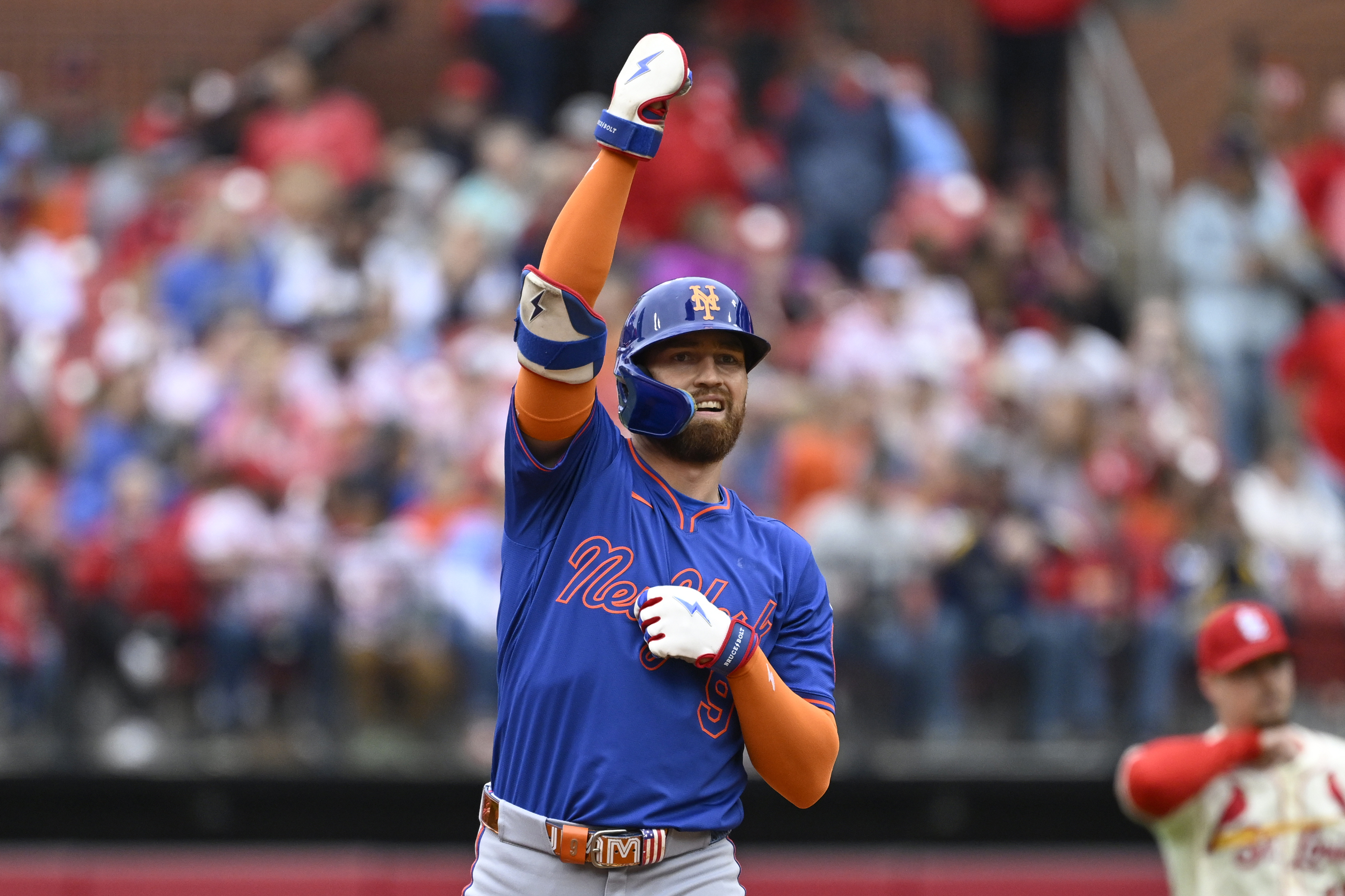 New Texas Rangers outfielder Brandon Nimmo has purchased a pair of cowboy boots