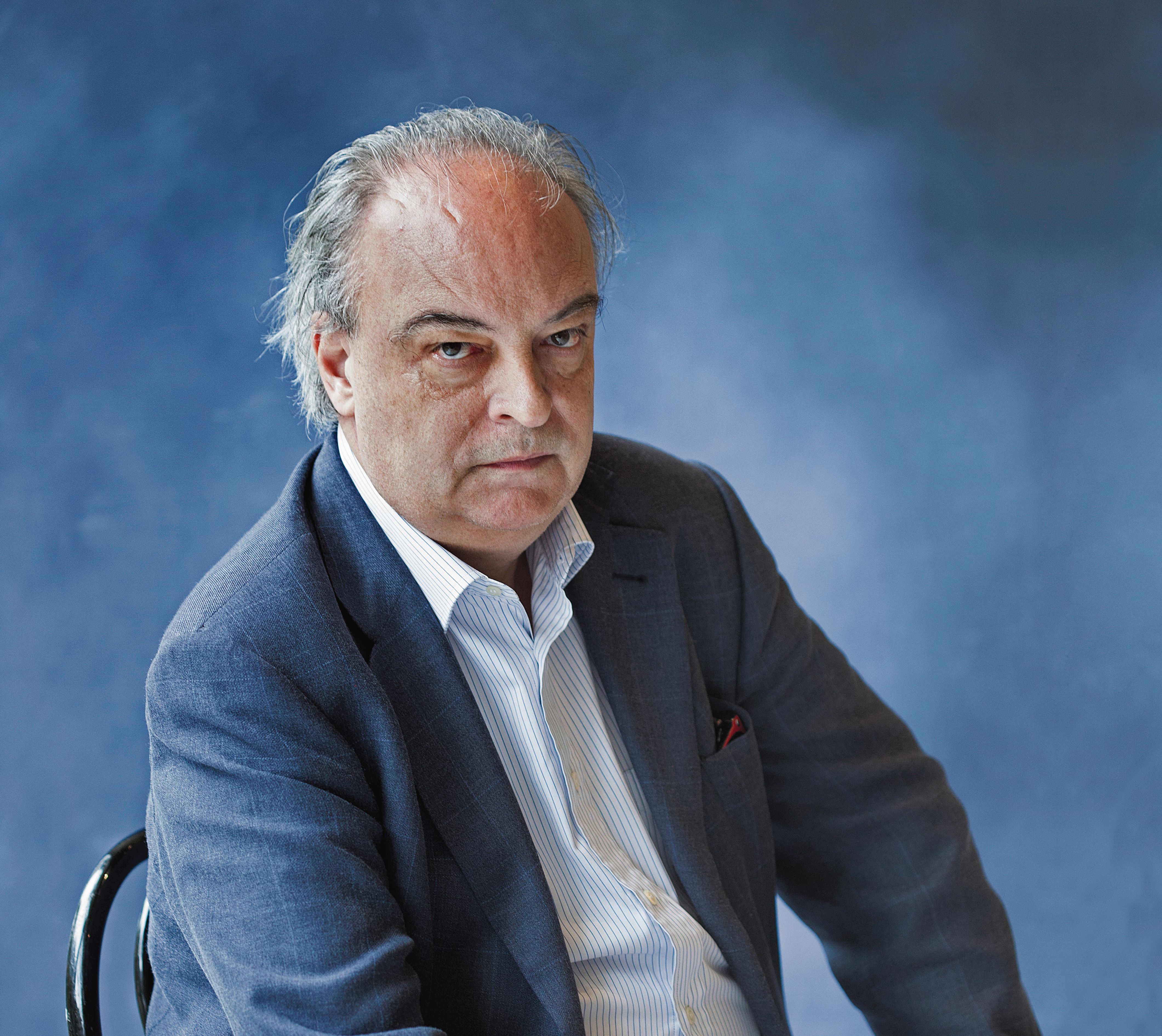 Enrique Vila-Matas (Barcelona, 1948) es autor de libros como "Suicidios ejemplares", "Bartleby y compañía", "París no se acaba nunca", "Dublinesca", entre otros. (Foto: Getty Images)