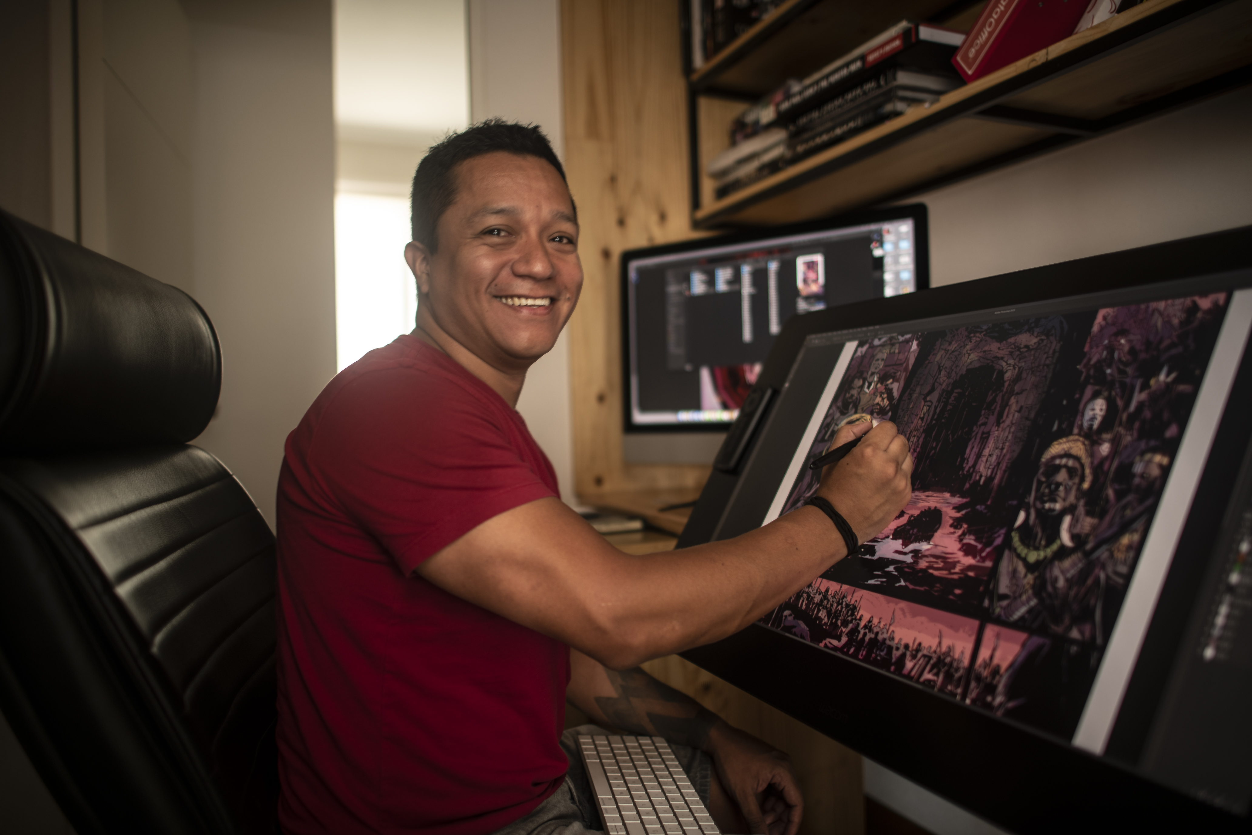 Retrato a Christian Rosado, peruano dibujante de cómics que ha trabajado para editoriales de afuera como Dark Horse y Allegiance Arts (Foto: Elías Alfageme).