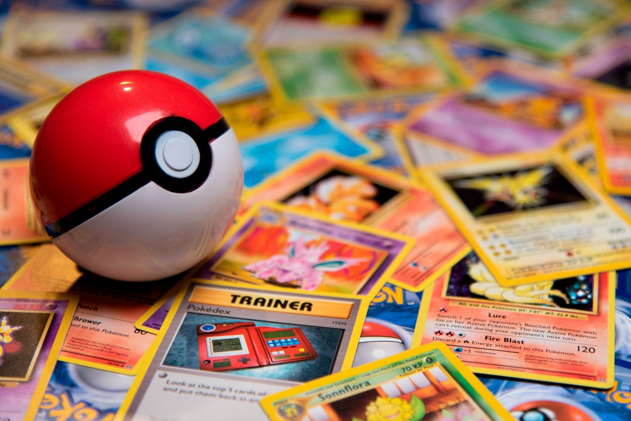 Cheapest BLACK FRIDAY DEAL! Vintage Pokémon cards!