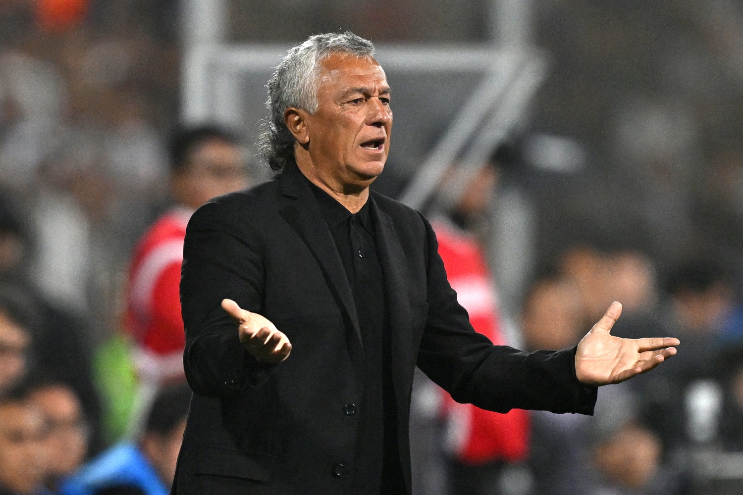 Néstor Gorosito deja Alianza Lima tras renovar su contrato en octubre. (Foto: AFP)