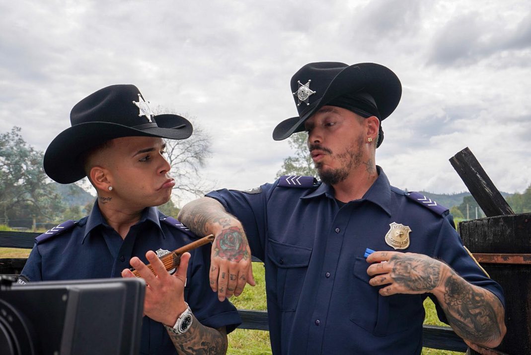 Kevvo y J Balvin se unen para lanzamiento de “Billetes azules”. (Foto: @jbalvin)