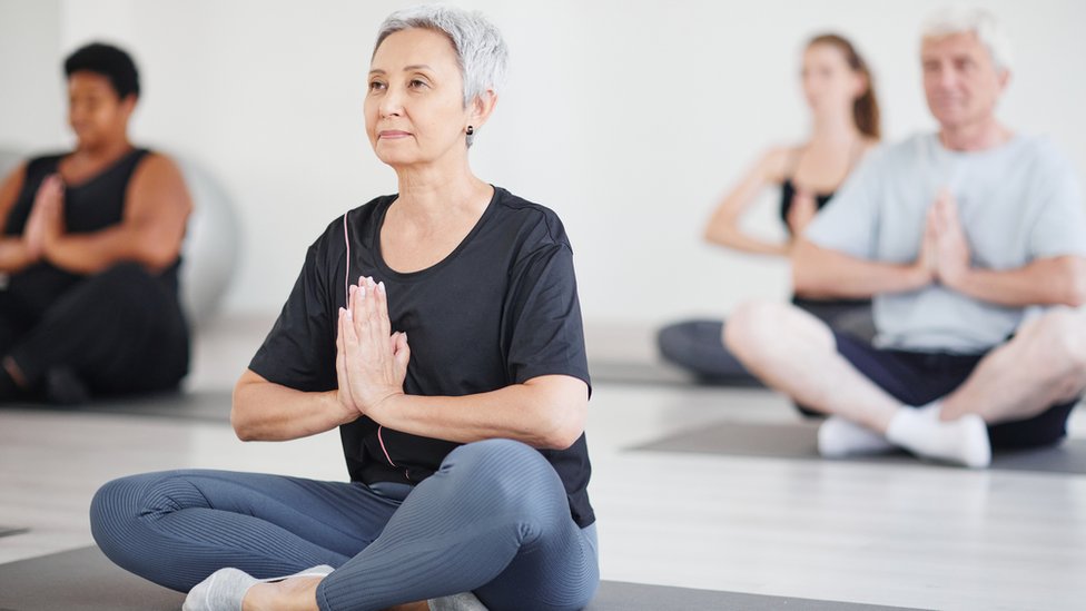 Ropa de Yoga para Mujer  Mejora tu práctica con lāal