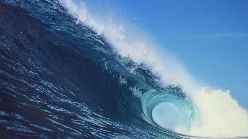 Las olas que ves en el el mar se crean gracias a la presión atmosférica, que comprime y expande el agua. (GETTY IMAGES).