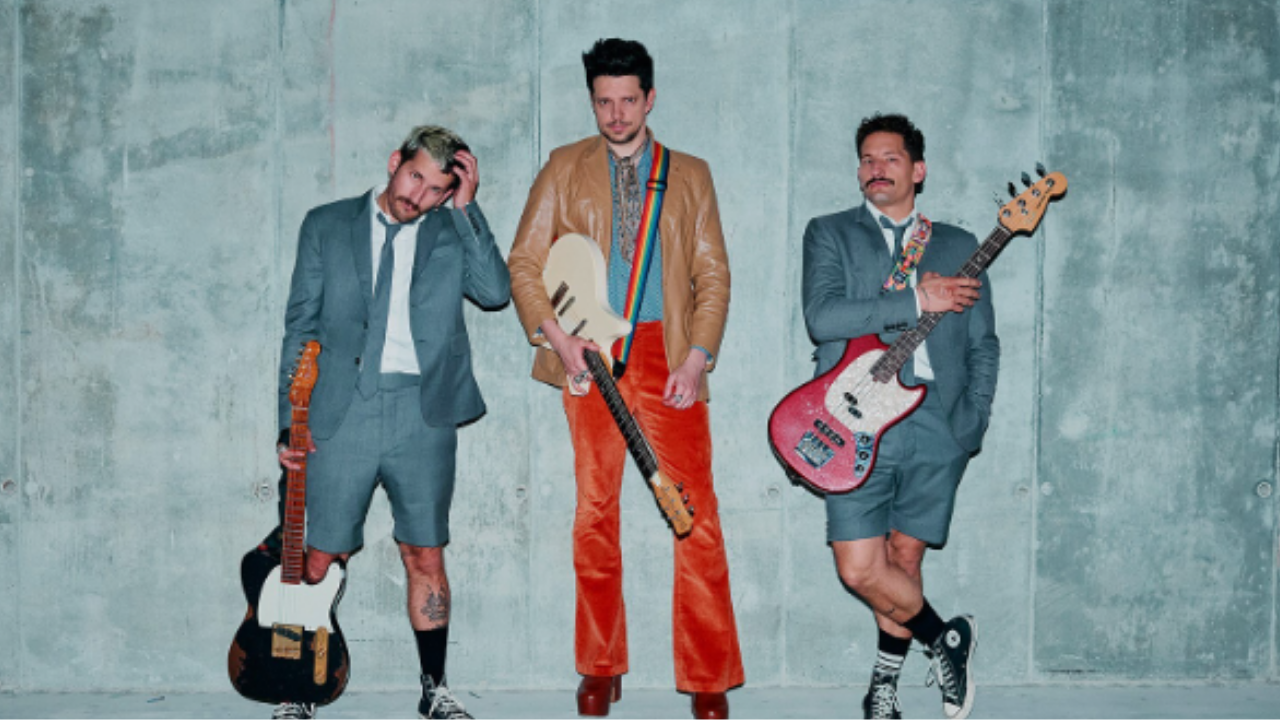 Lasso estrena "Bilingües", su nueva canción junto a Mau y Ricky | Foto: Difusión