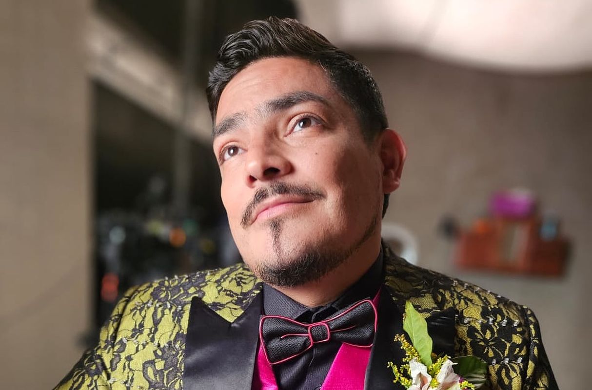 ": Erick Elera agradece el apoyo de fans y anuncia el fin de 'La Leyenda' en "Al fondo hay sitio". (Foto: Instagram)