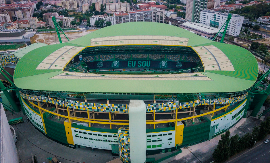 La fase final de la Champions League se desarrollará en el estadio Da Luz de Benfica y en el José Alvalade de Sporting de Lisboa | Foto: AP/EFE/AFP
