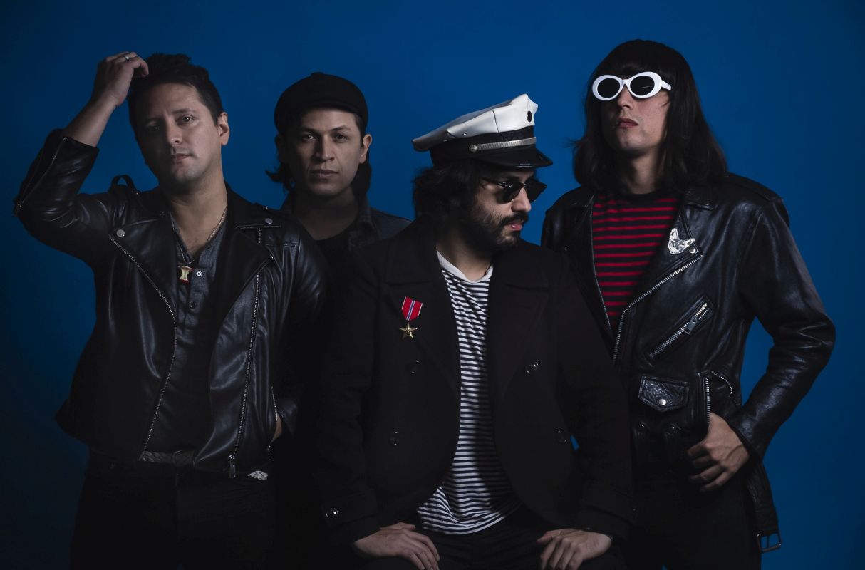 Los Outsaiders sorprenden a sus fans con el lanzamiento de "Propera Parada". (Foto: @losoutsaiders)