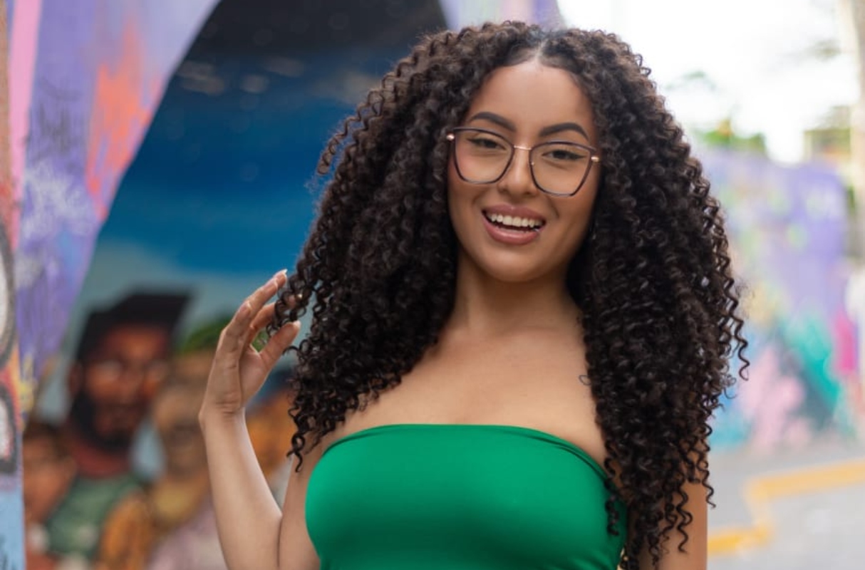Amy Sahalt, cantante de reparto peruana, celebra el éxito de “Partido en dos”. (Foto: Instagram)