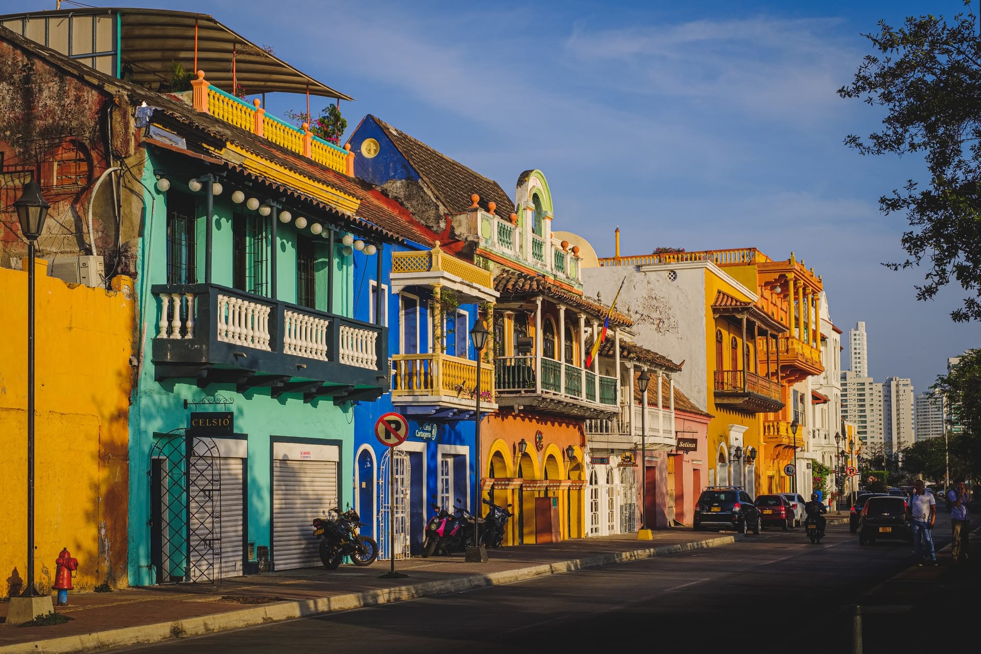 Cartagena de Indias fue fundada en 1533, lo que la convierte en una de las ciudades de fundación europea más antiguas de América.