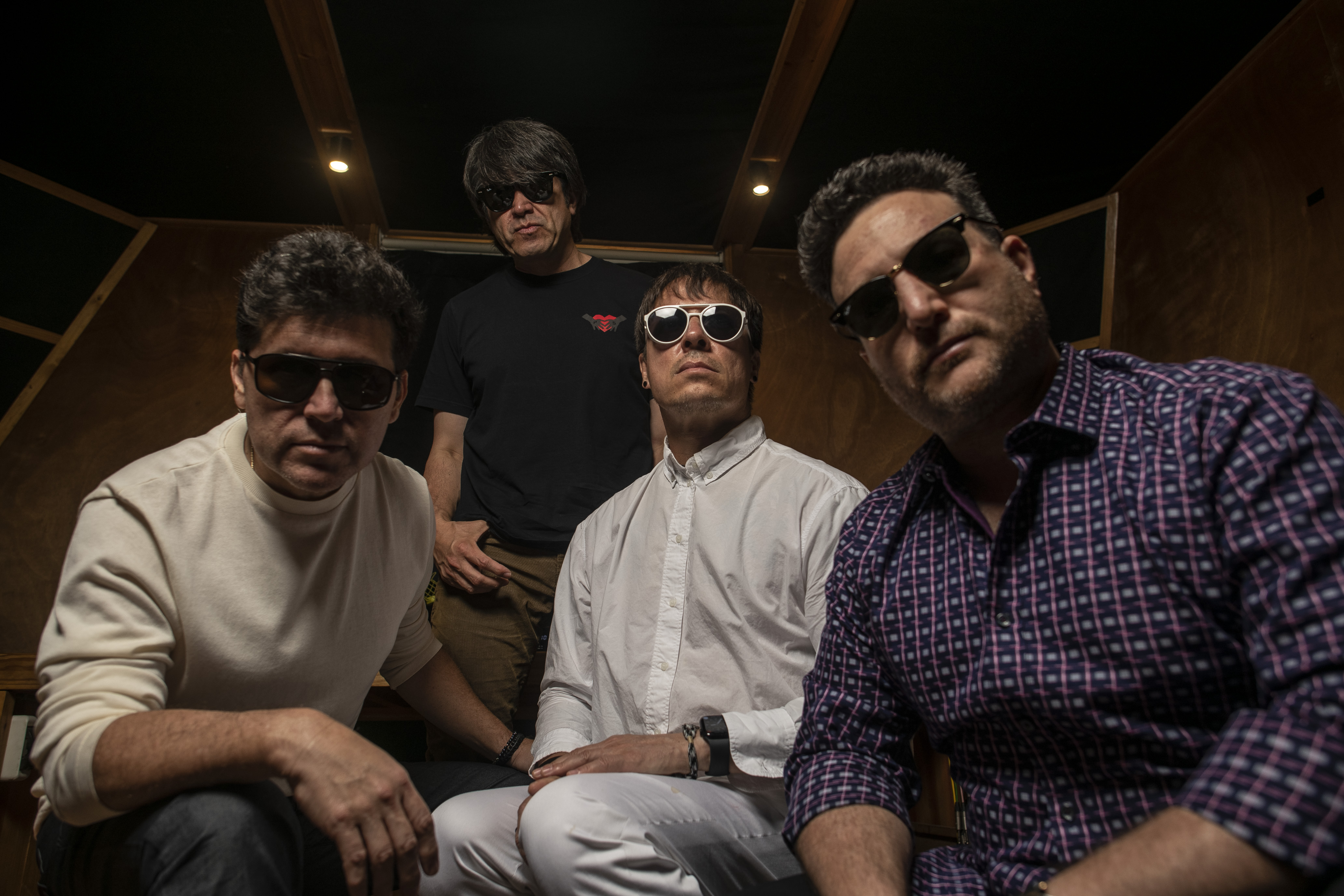 La formación original de Libido al 2024: Manolo HIdalgo (guitarra), Toño Jáuregui (bajo), Salim Vera (voz) y Jeffry Fischman (batería). Foto: Elías Alfageme.