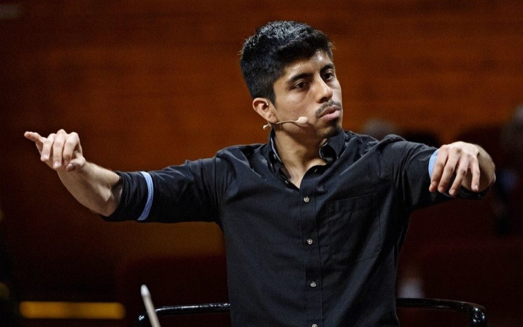 Dayner Tafur, músico peruano, será director asistente de la Filarmónica de Berlín | Foto: Instagram