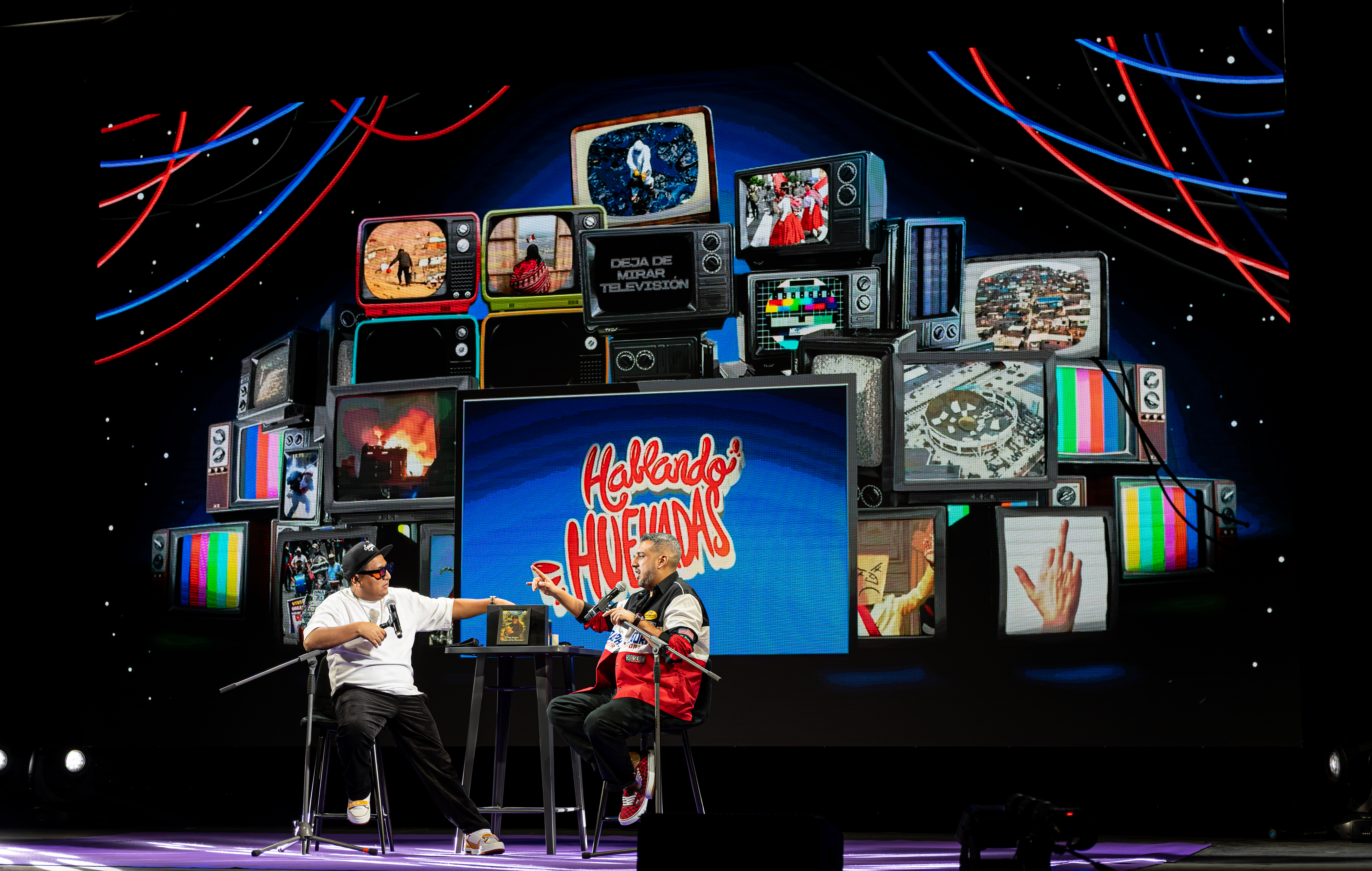 Los comediantes llevaron a cabo una histórica gira por Europa, recorriendo y agotando la taquilla en prestigiosos escenarios | Foto: Difusión