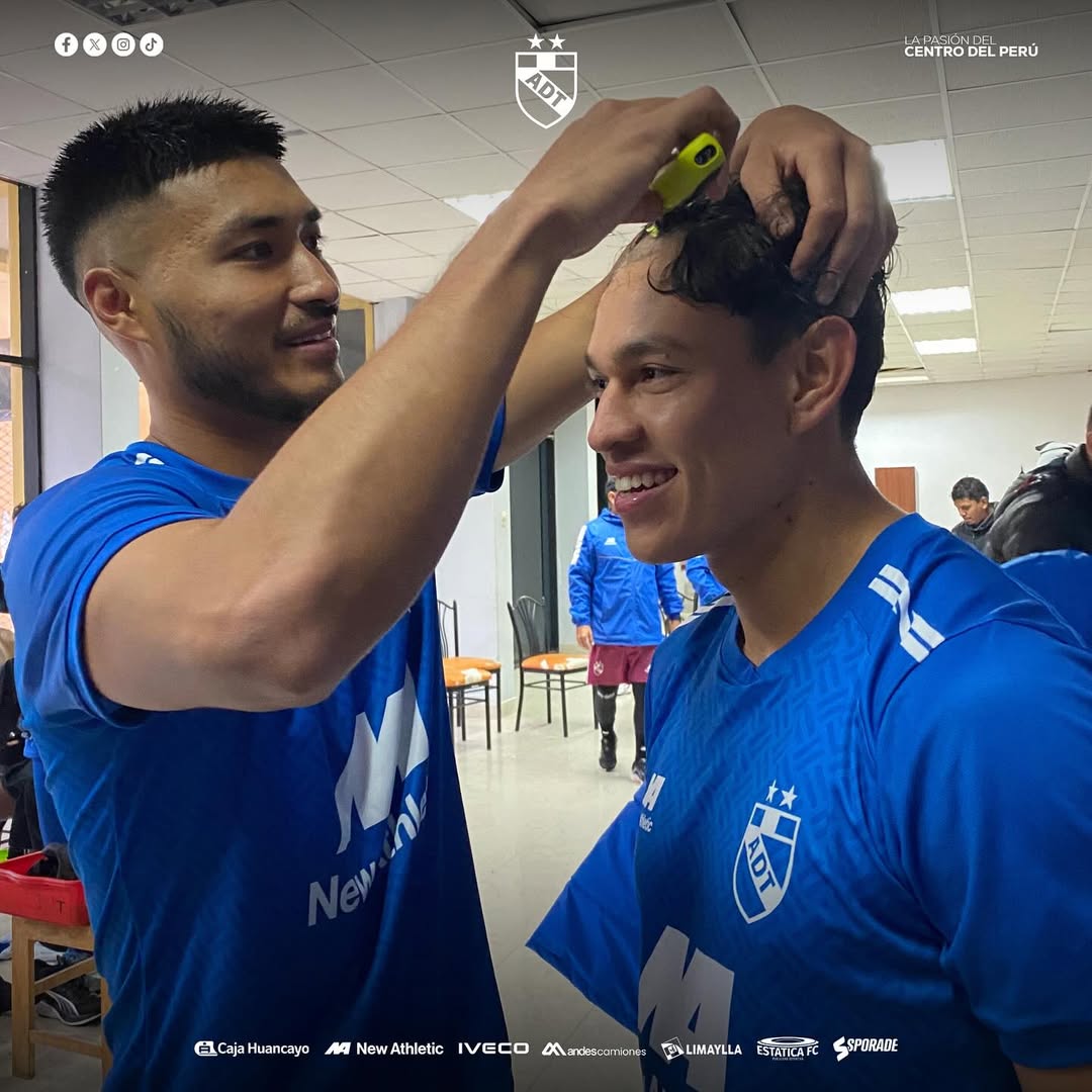 D'Alessandro Montenegro debutó en el 2024 con el cuadro de ADT, en la foto se lo ve junto a Gu Rum Choi también ex jugador tarmeño.