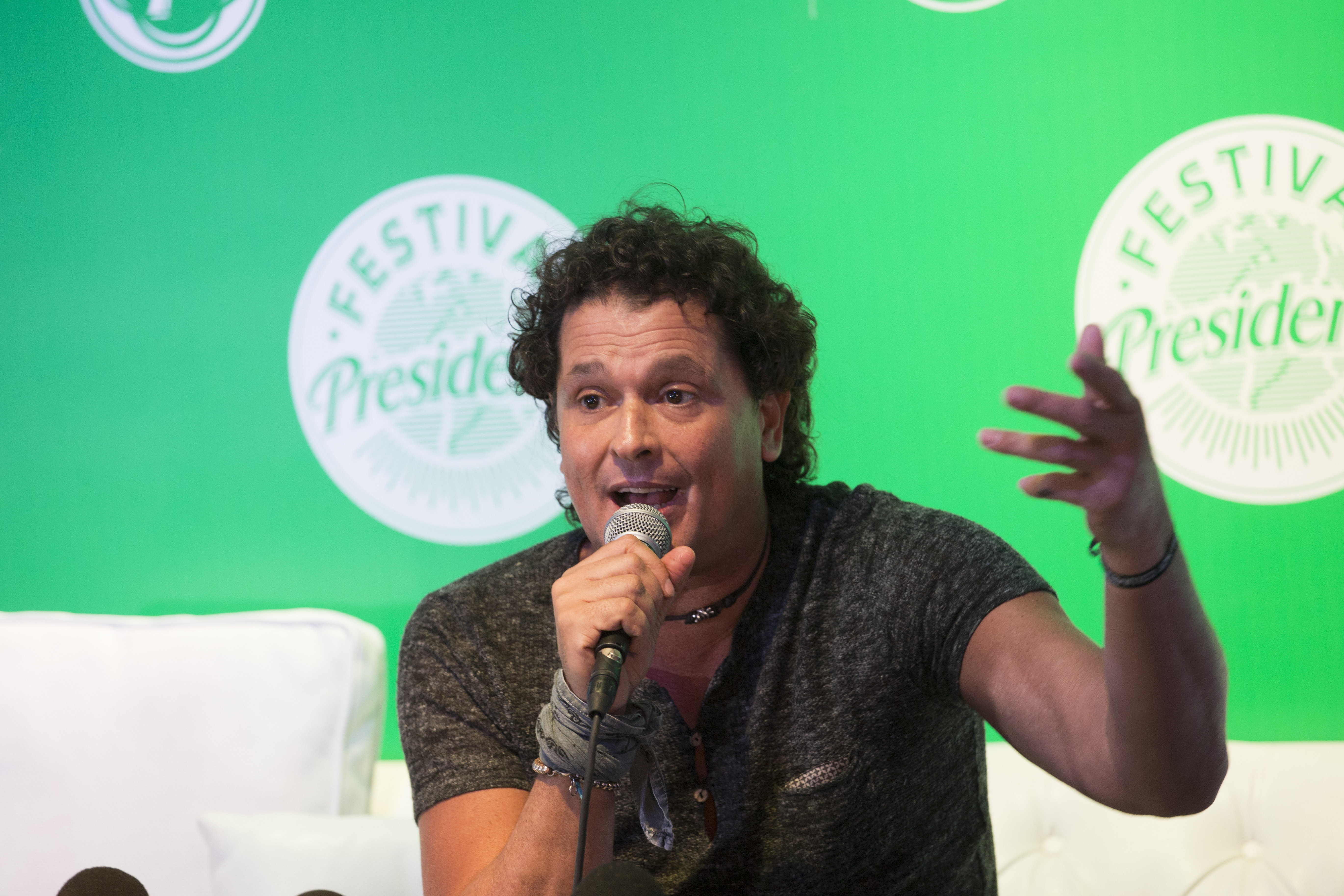 "La tierra del olvido" de Carlos Vives vuelve renovada al cumplir 25 años. (Foto: AFP/Erika Santelices)
