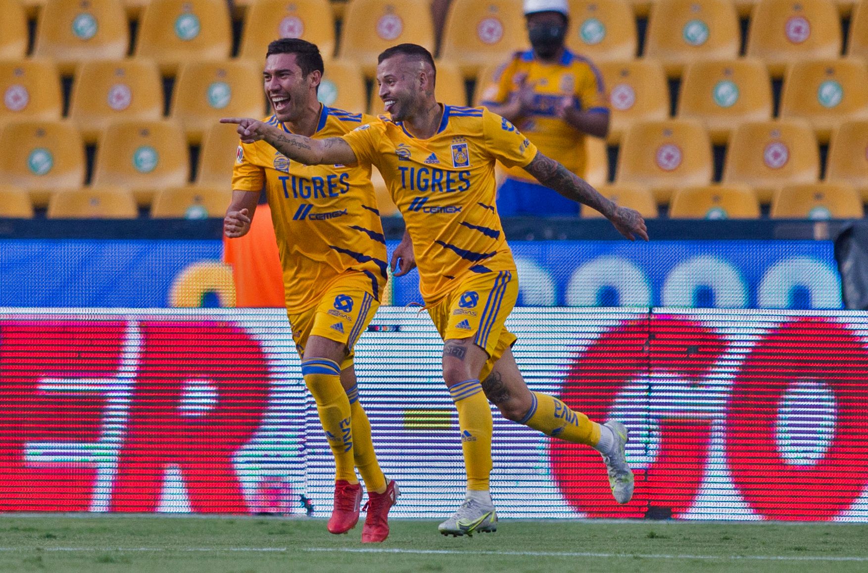 RESULTADO Tigres Querétaro Tigres, con doblete del ‘Diente’ López