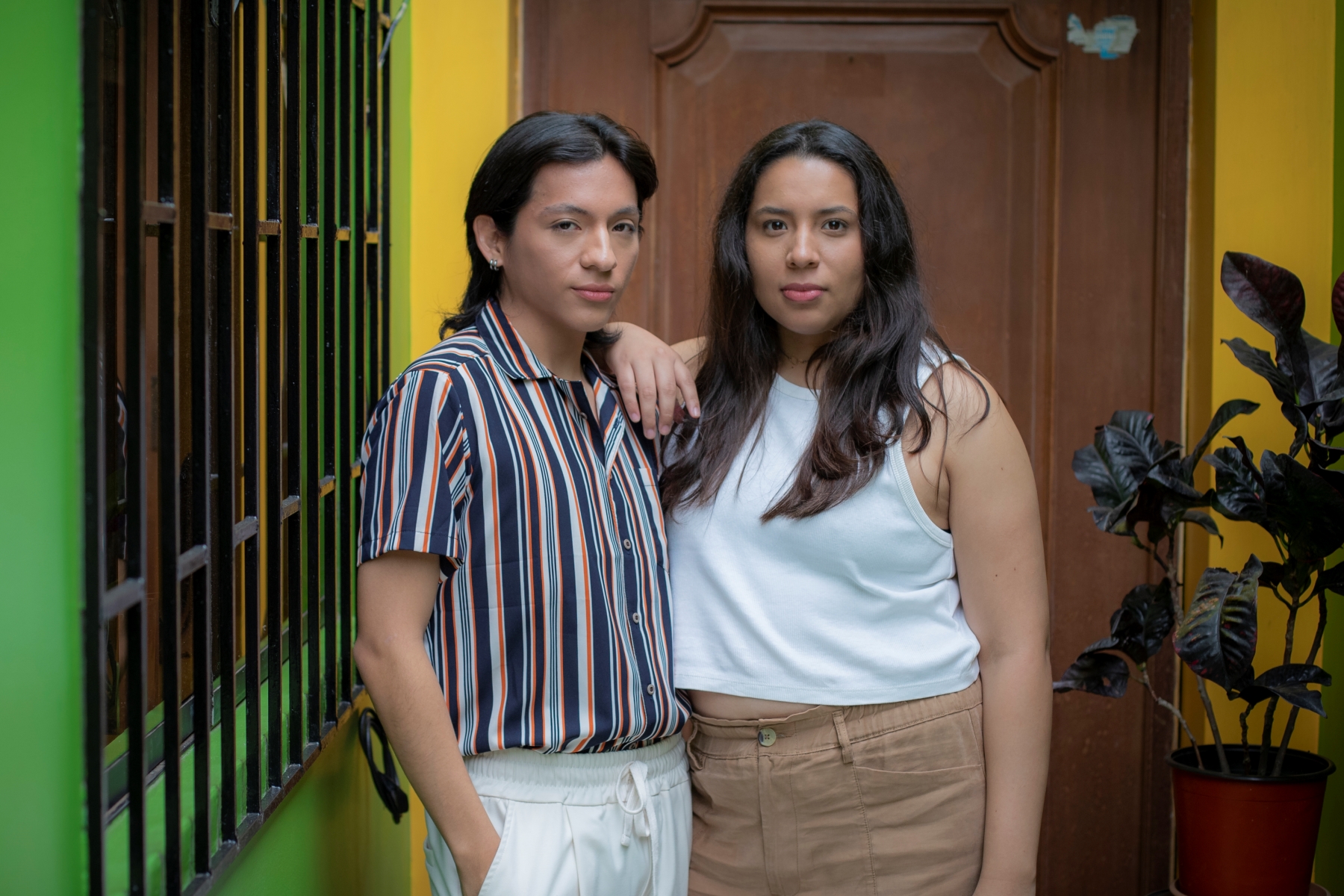 Creadores audiovisuales Eliana y Sebastián Córdova, quienes hicieron el cortometraje "One Minute of Unconsciousness".