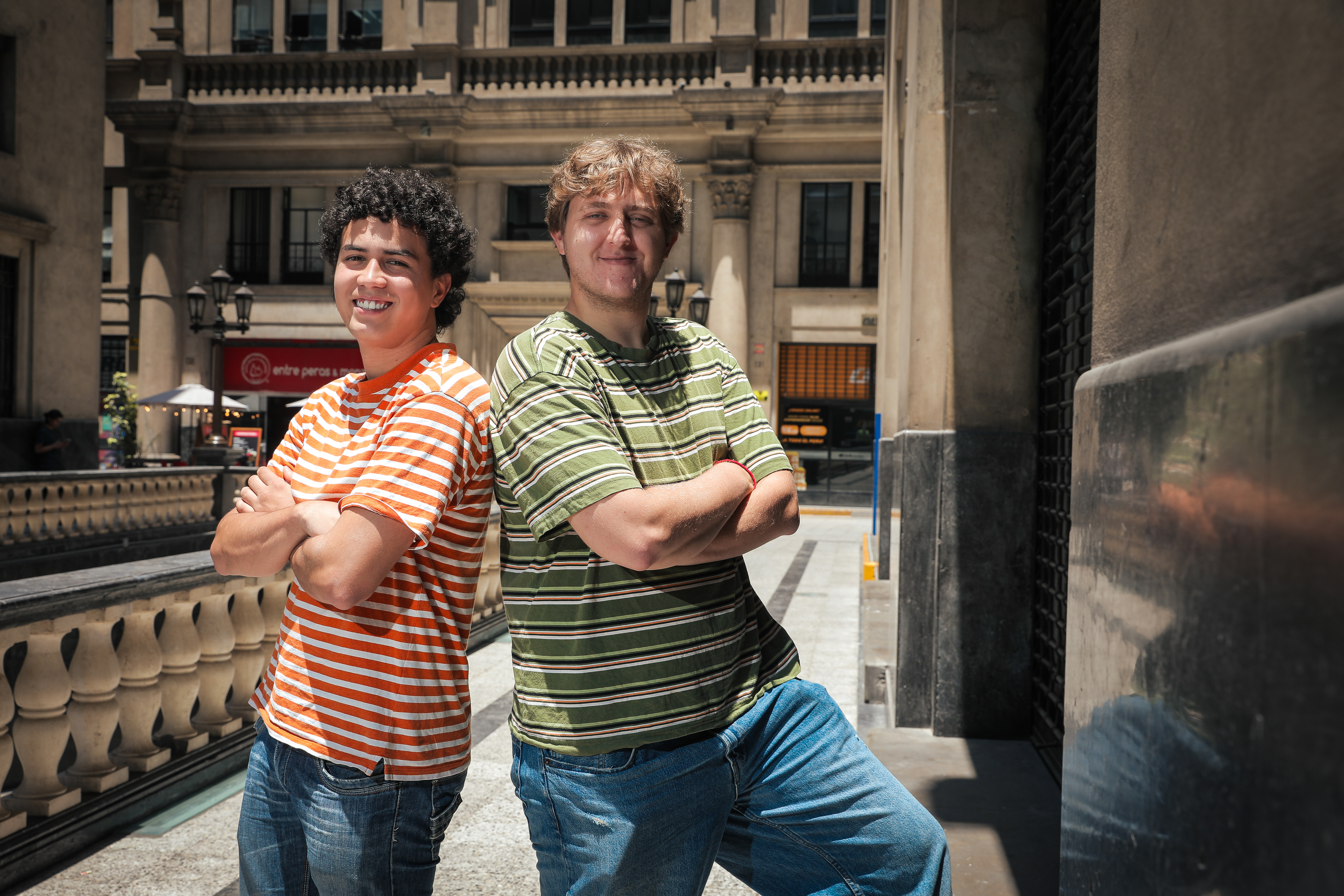 Mateo Rivas y Cristóbal Núñez Del Arco, creadores de “Normies”. (Foto: Joel Alonzo)