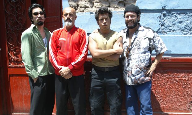 Aldo Miyashiro (Tony Blades), Carlos Alcántara (Dragón), Pietro Sibille (Mandril) y Lucho Cáceres (Cobra); protagonistas de "La gran sangre": (Foto: Consuelo Vargas / El Comercio)