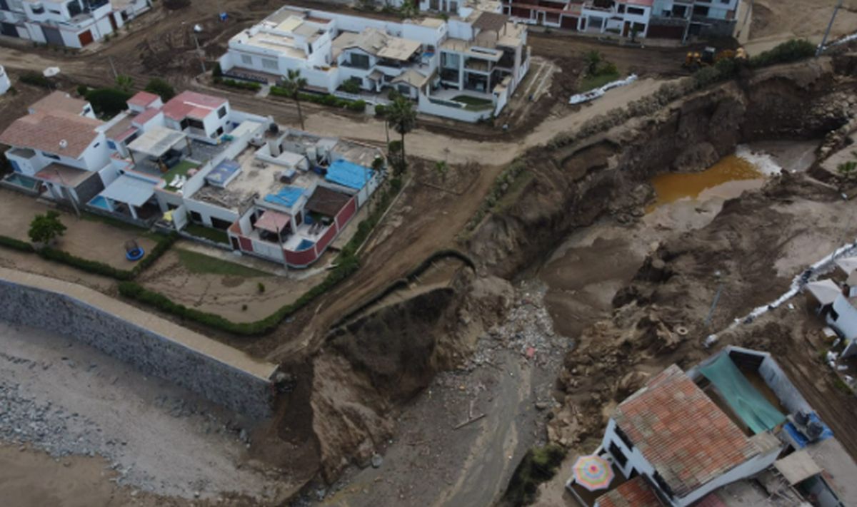 Punta Hermosa Desde El Aire: Así Se Aprecian Los Daños Que Causaron Los ...