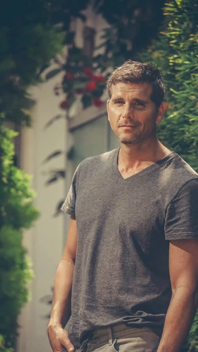 ¿Christian Meier se paró delante de un avion para detenerlo?