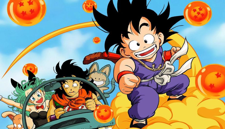 En Dragon Ball, Goku es rescatado por el anciano Gohan sin saber que es un sayajin. Se centra en la búsqueda de las 7 esferas del Dragón. (USI)