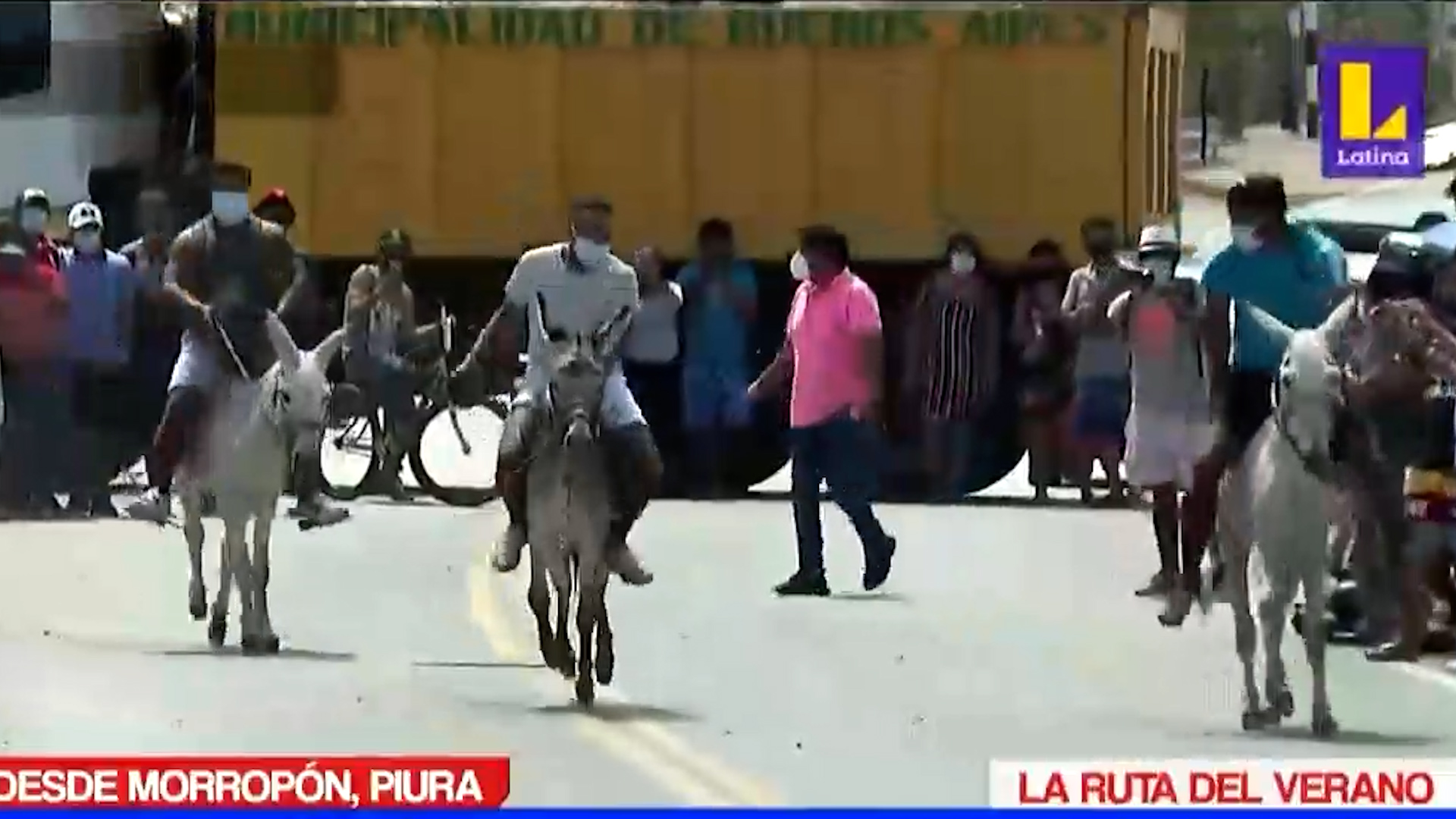 Piura: Emocionante carrera de burros cautiva a pobladores de Morropón NNAV  | VIDEO | LATV | VIDEOS | PERU21