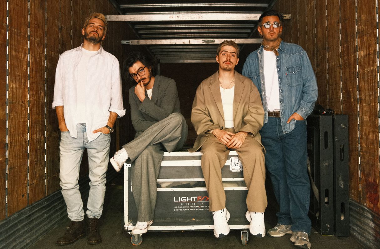 Morat le canta al desamor en su nueva canción “Faltas tú”. (Foto: Universal Music)