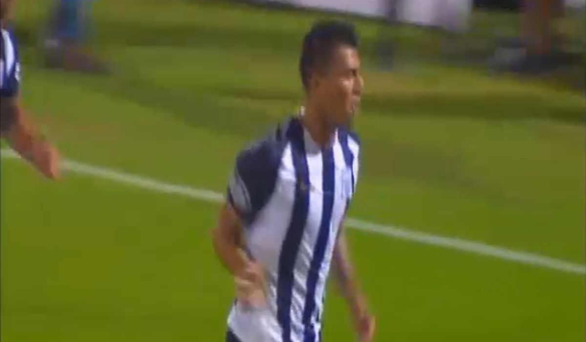 Alianza Lima Rinaldo Cruzado Convirtió En Gol Un Penal Polémico Ante