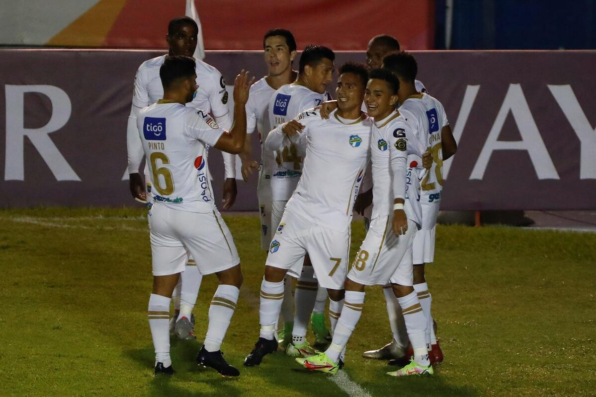 Comunicaciones venció 21 a Saprissa resumen y goles del partido por