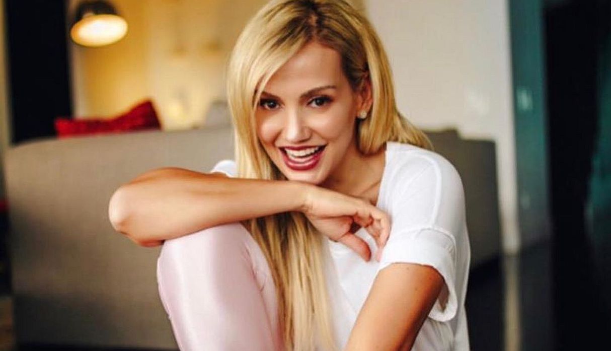 Fanny Lu lanzó su último sencillo “Yo quiero un amor”. (Foto: @fannylu).